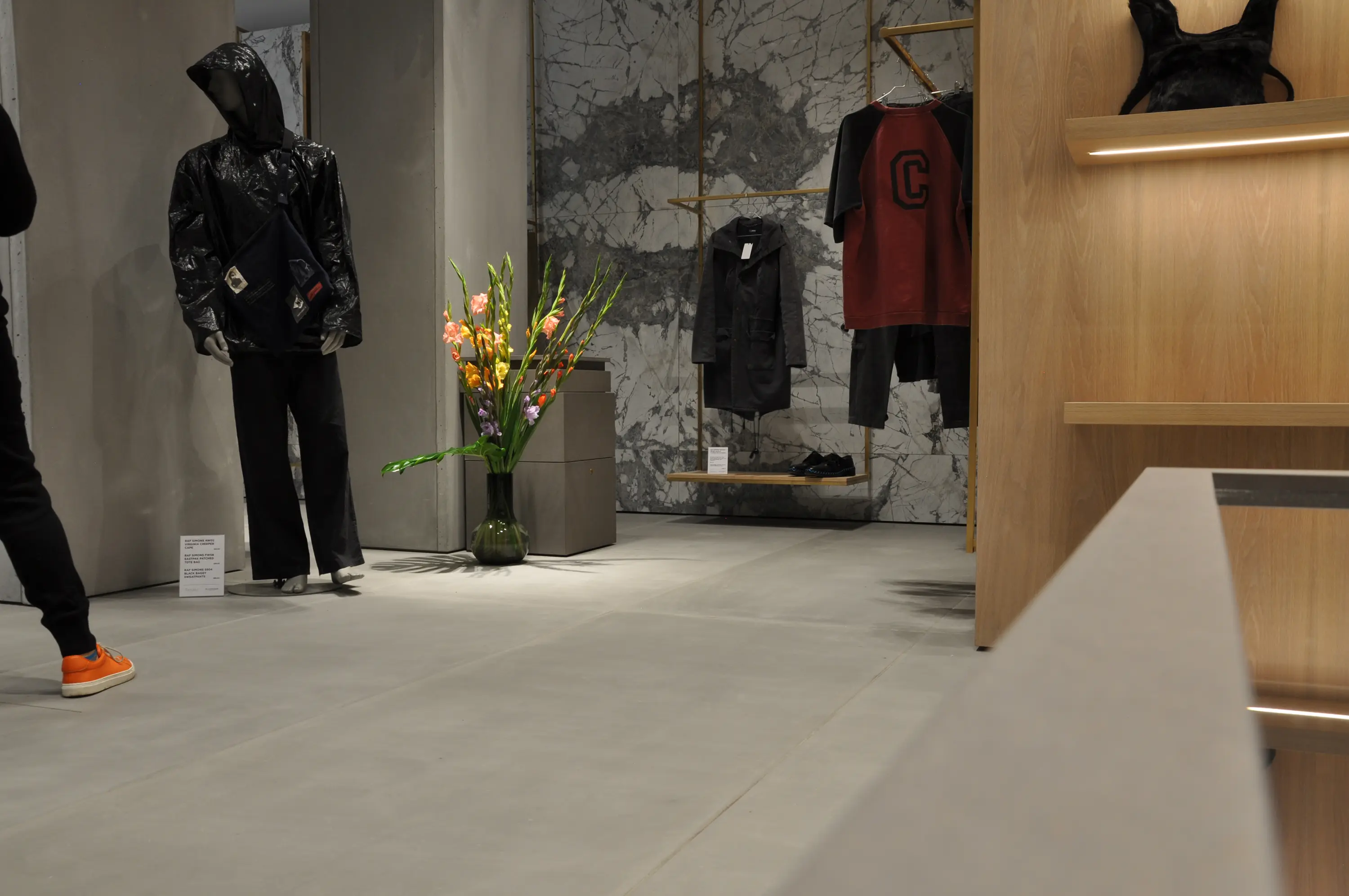 REC Bauelemente - Stuccolith |
Tops for tables and objects