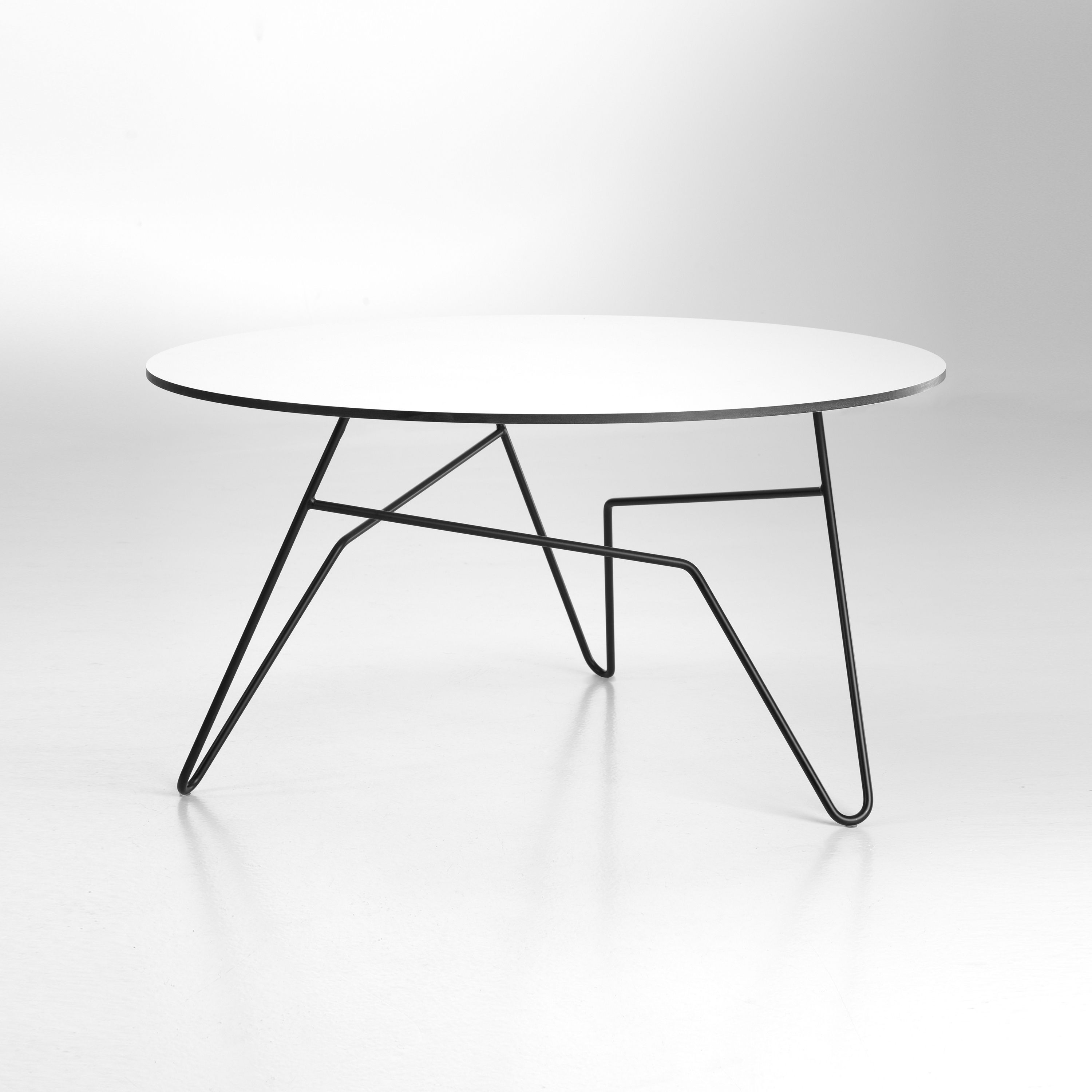 Mostrar el producto Twist Table del fabricante 8000C