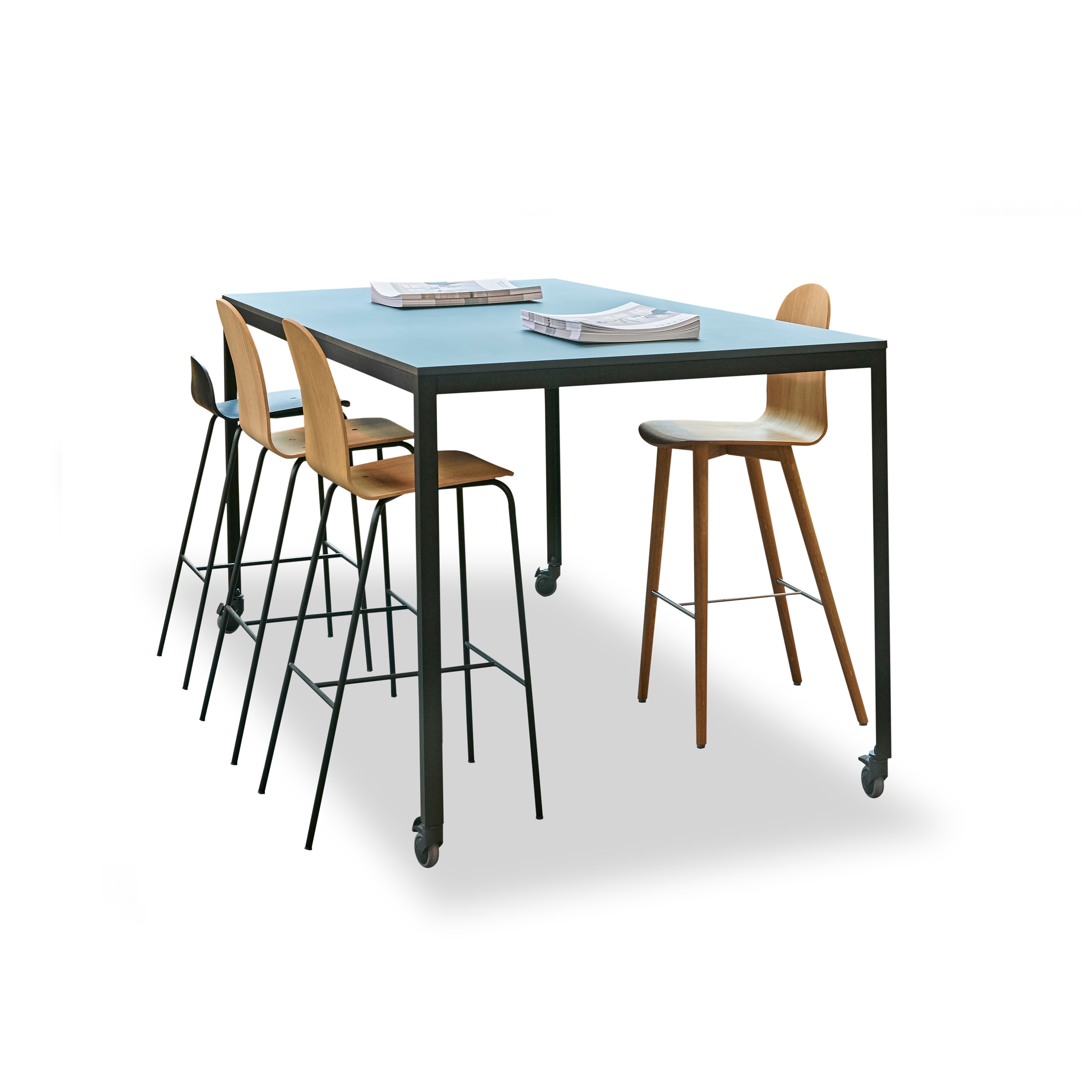Display product Kant High Table from manufacturer 8000C
