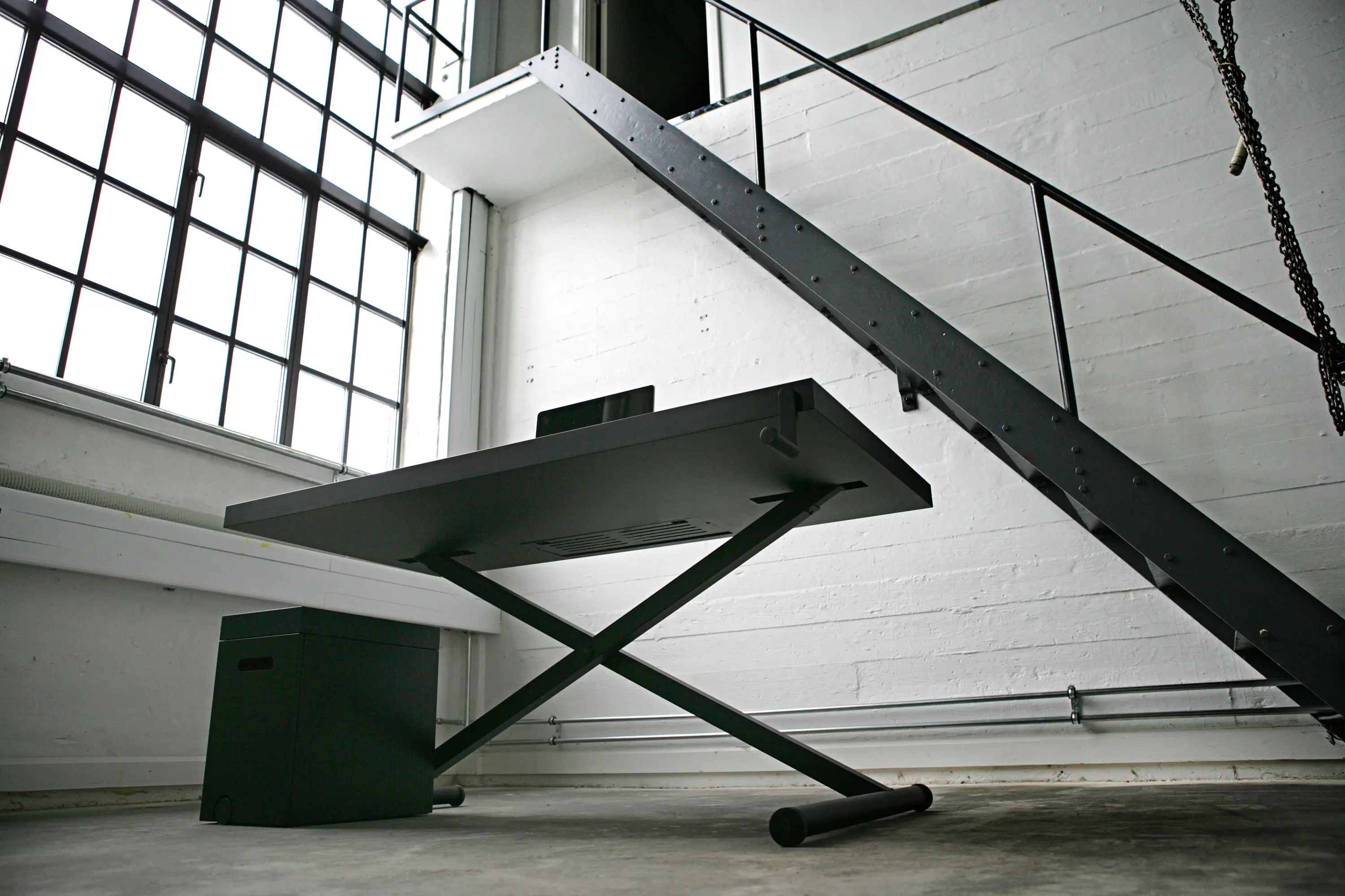 Holmris B8 - X-Table