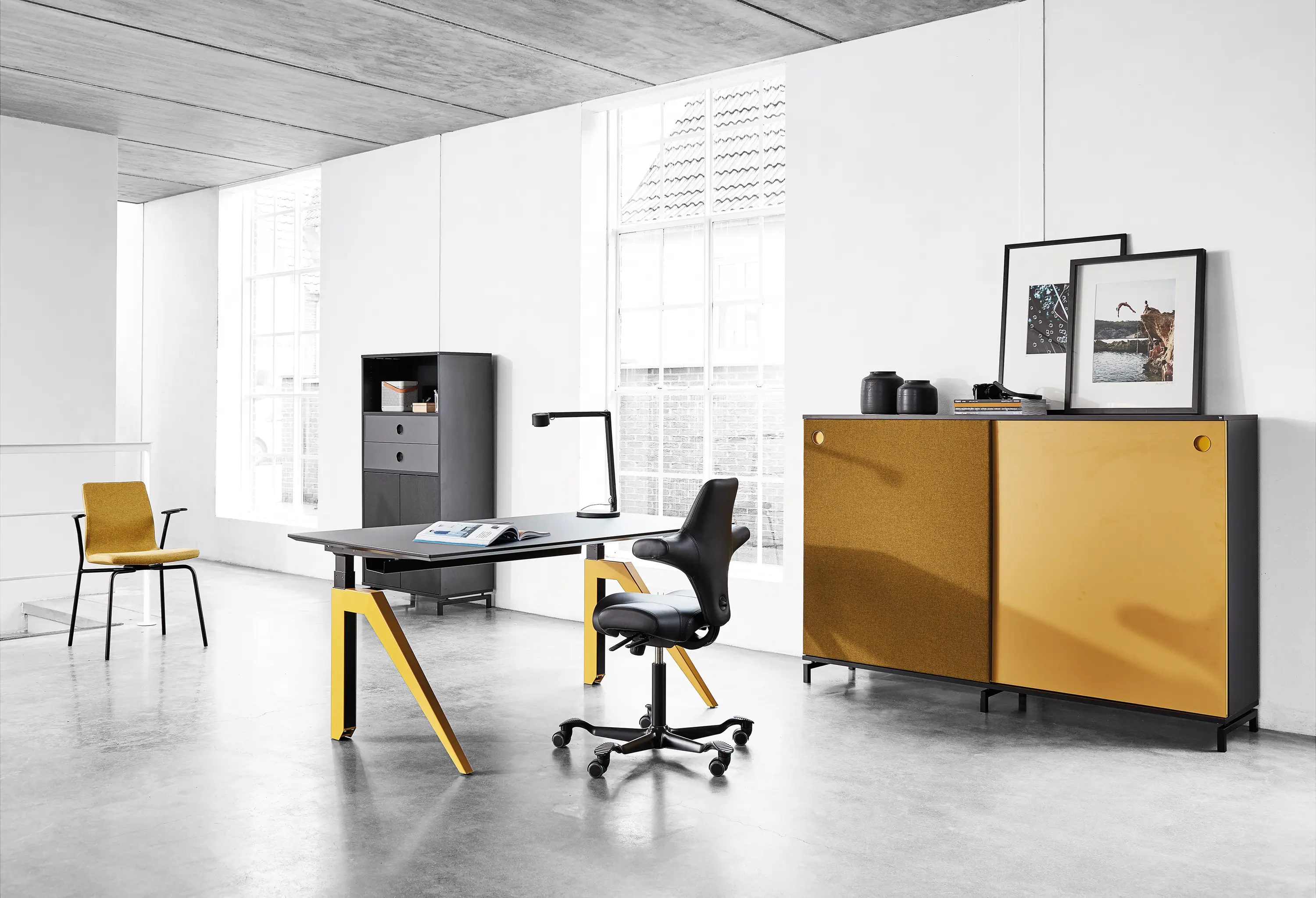 Holmris B8 - My Urban Storage Four Shelves