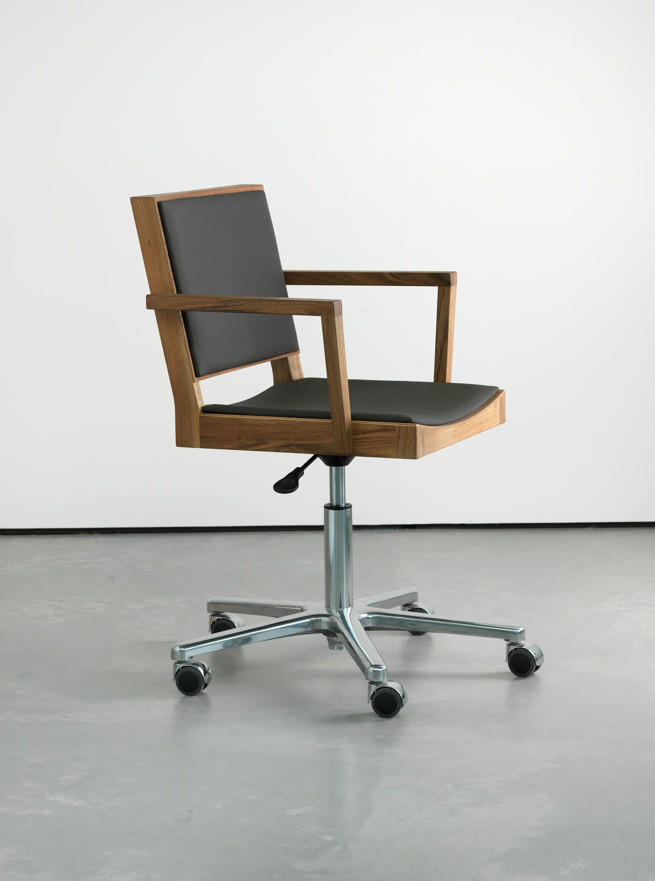OLIVER CONRAD - ETS-B-EI Deskchair