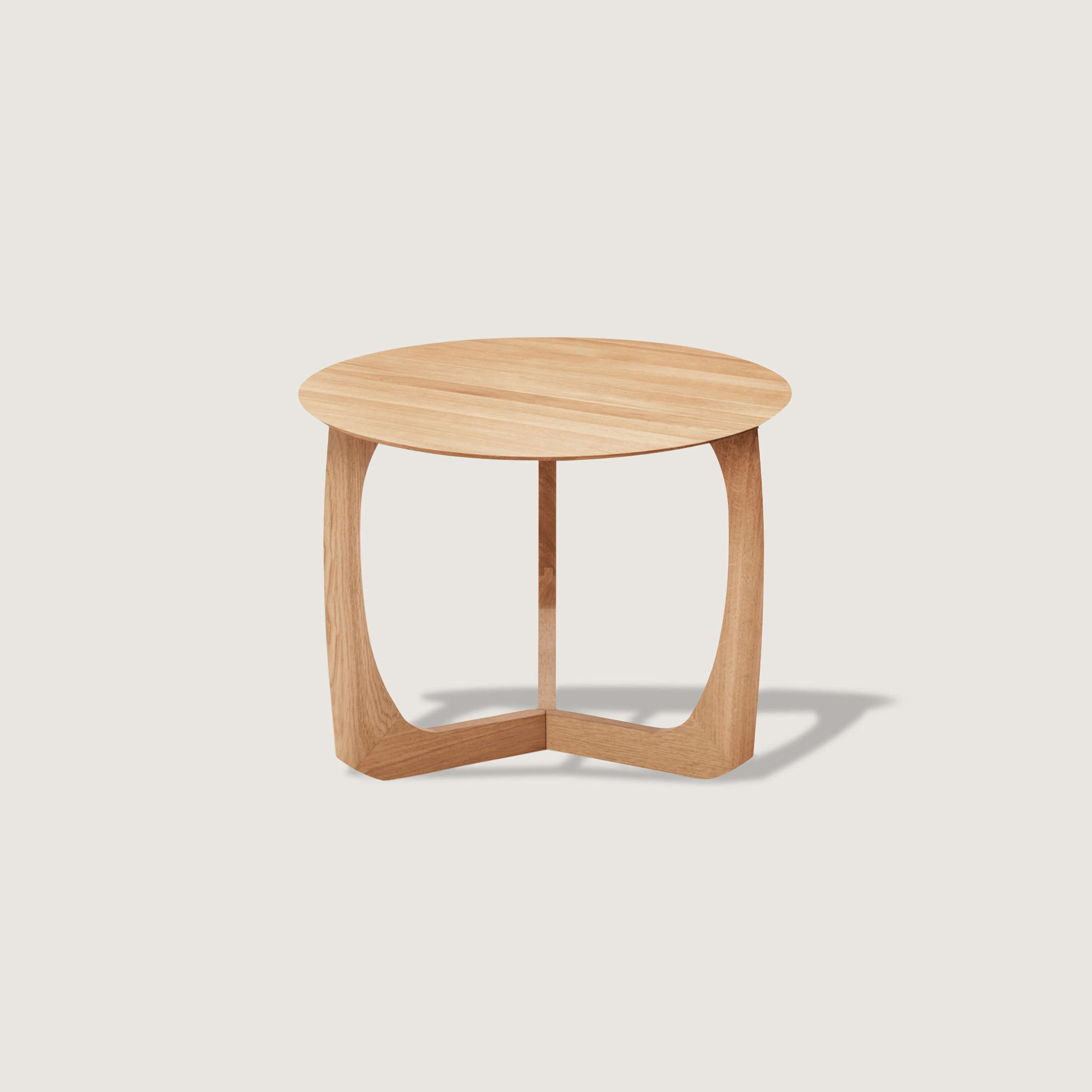 Display product Lili lounge table | Ø60 oiled oak from manufacturer møbel copenhagen