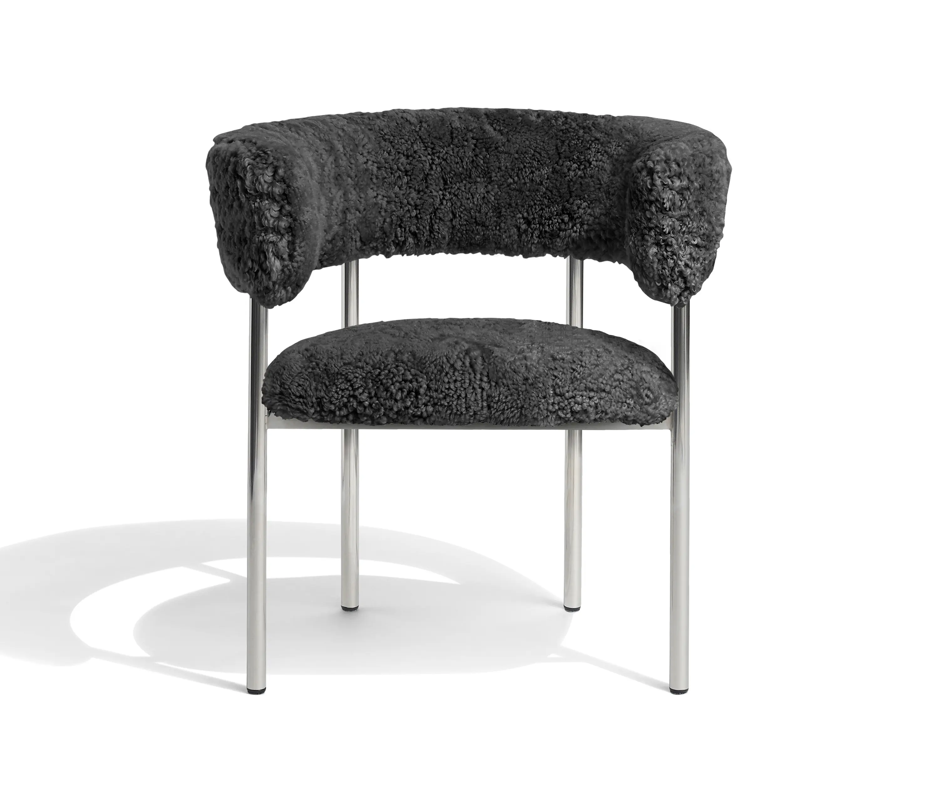 møbel copenhagen - Font regular dining armchair | grey sheepskin