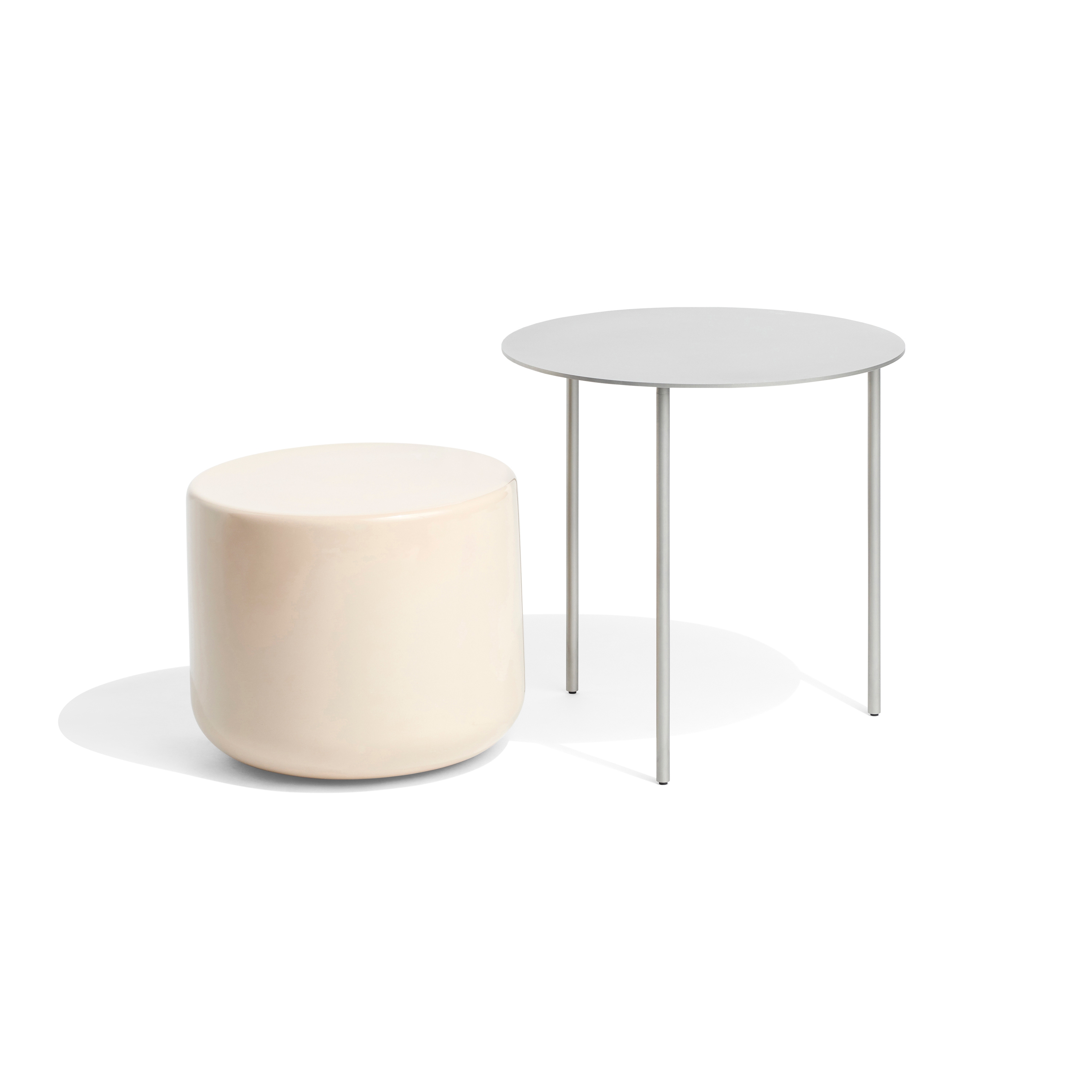 The pair M side tables | light beige