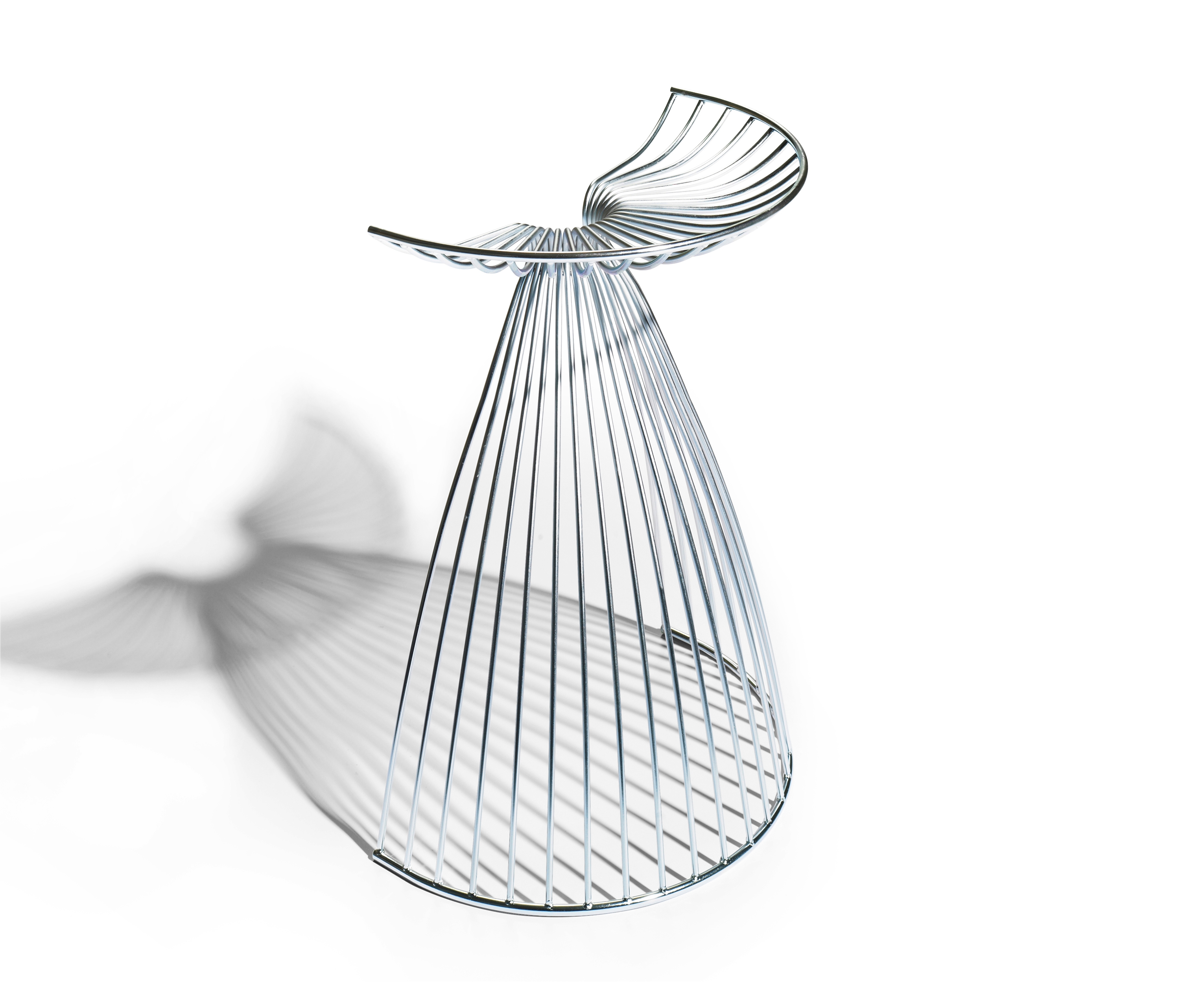 Mostrar el producto Angel bar stool | galvanized del fabricante møbel copenhagen