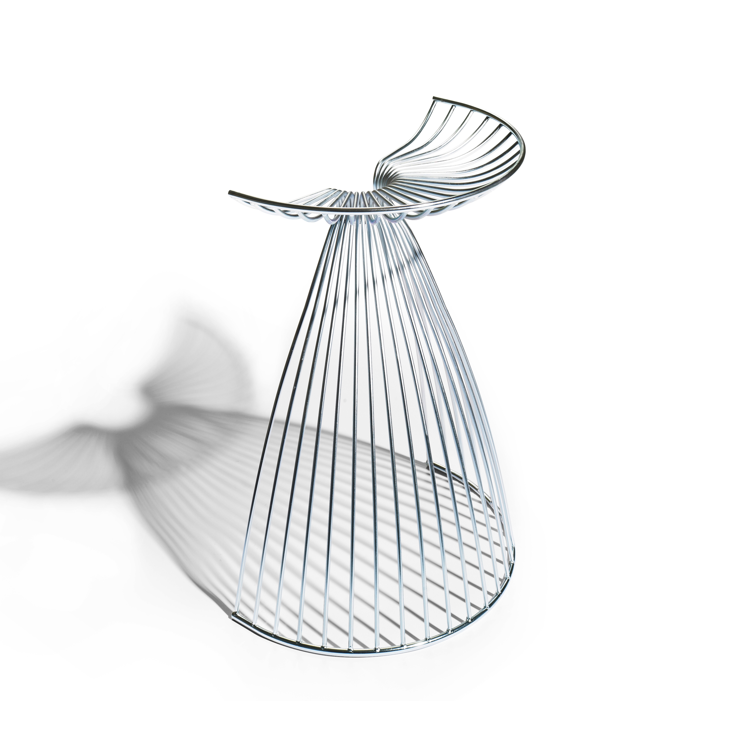 Afficher le produit Angel bar stool | galvanized du fabricant møbel copenhagen