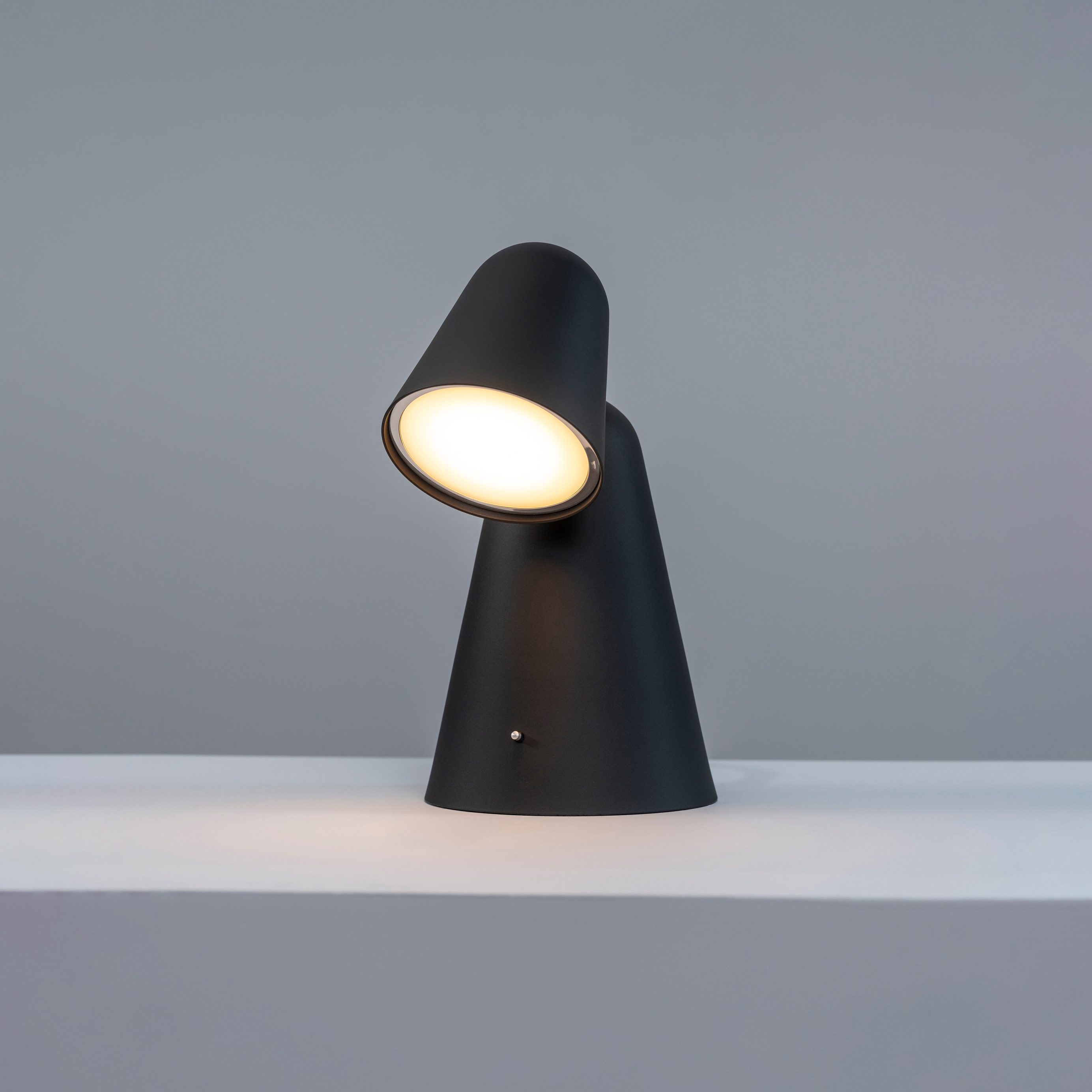 Peppone Table