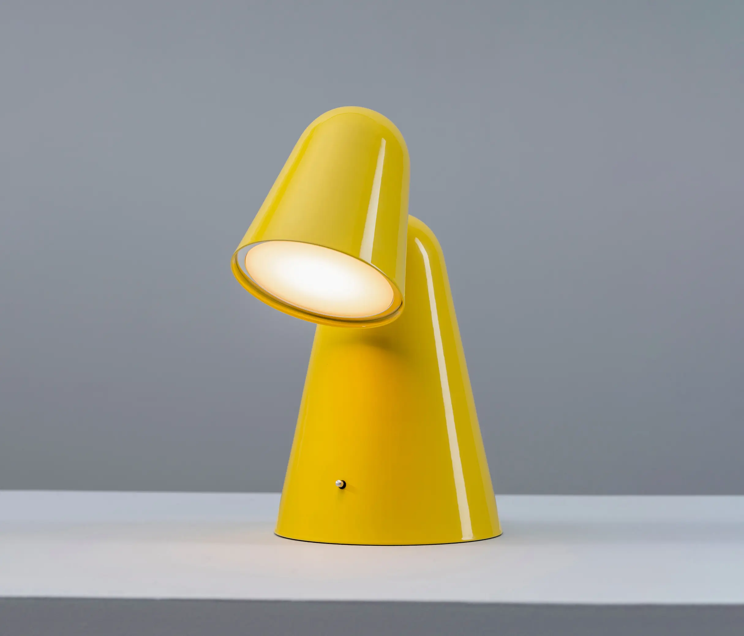 Formagenda - Peppone Table
