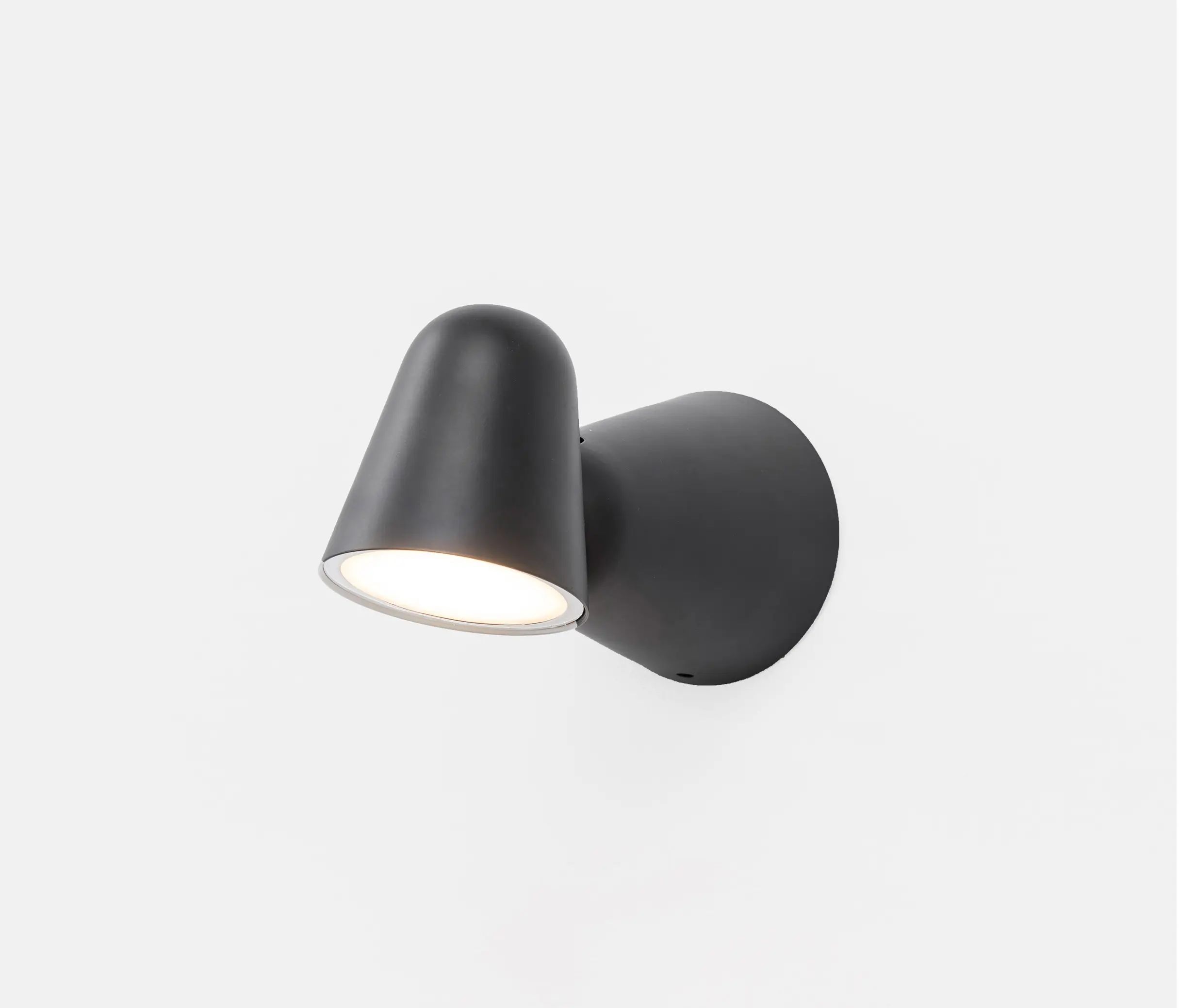 Formagenda - Peppone Wall / Ceiling