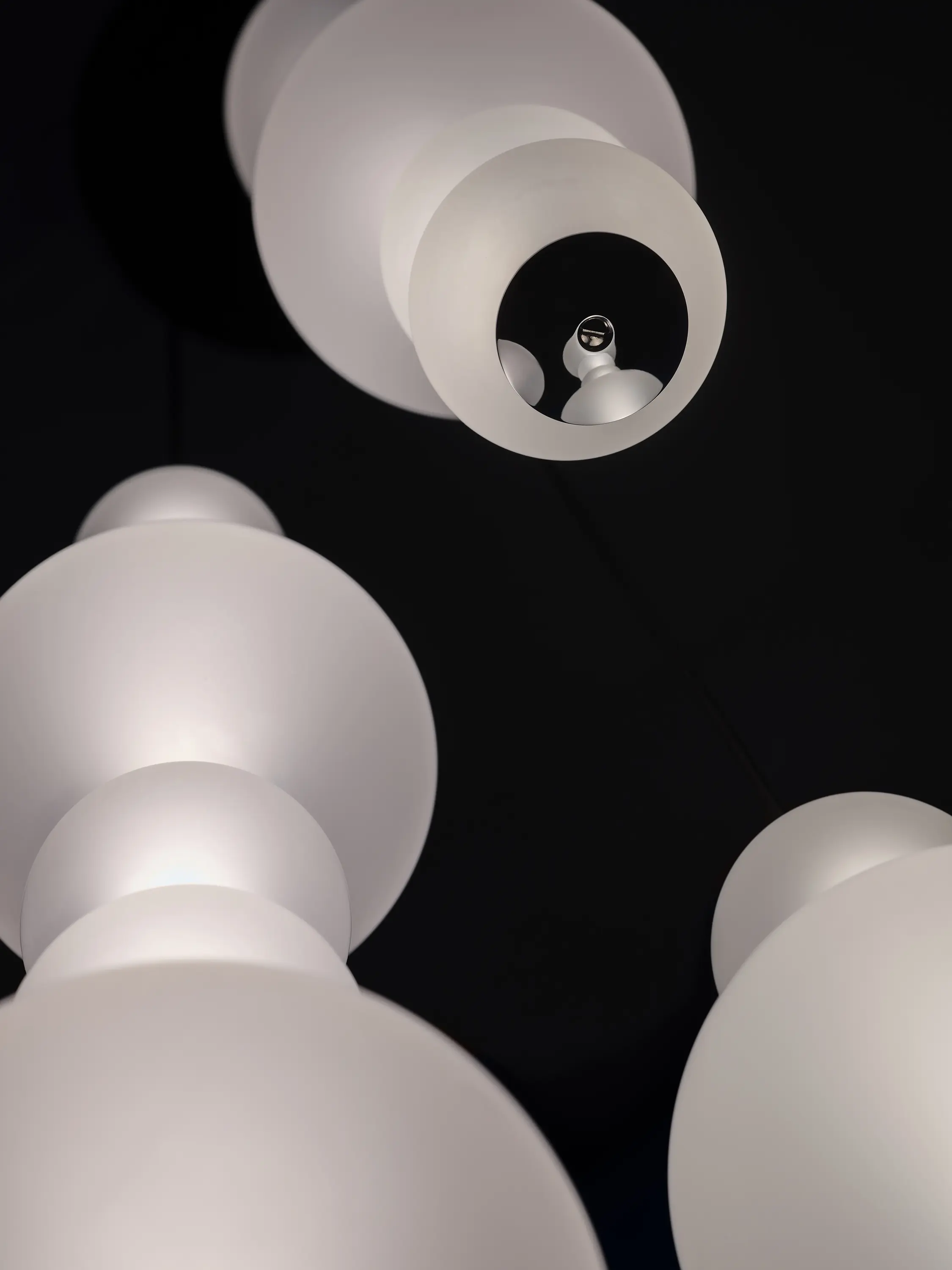 Formagenda - Pearls Double Chandelier 3
