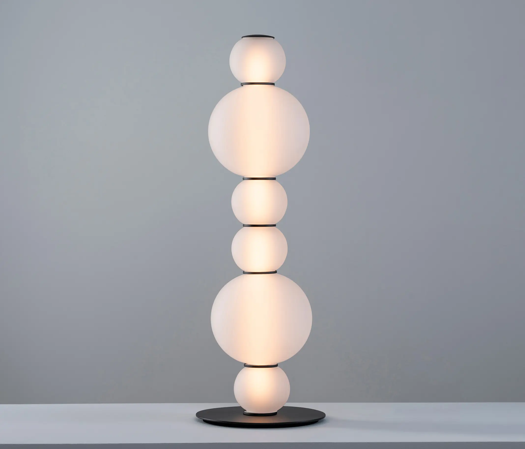 Formagenda - Pearls Double Table