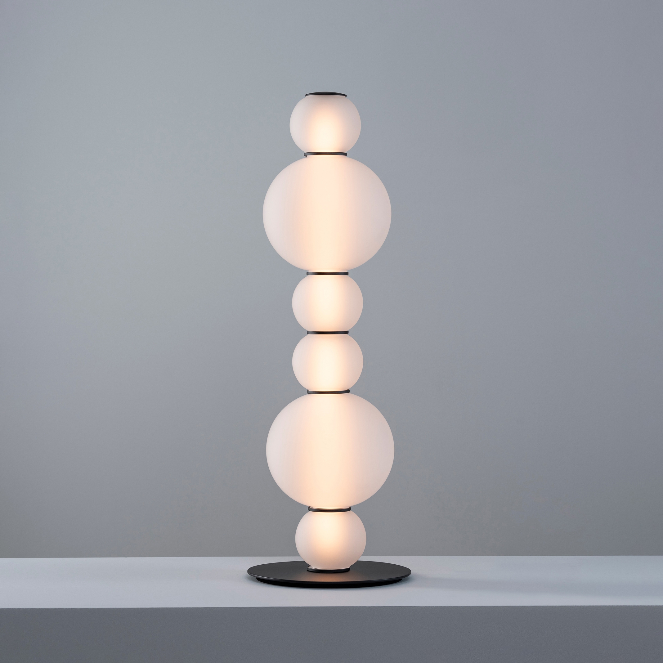 Pearls Double Table
