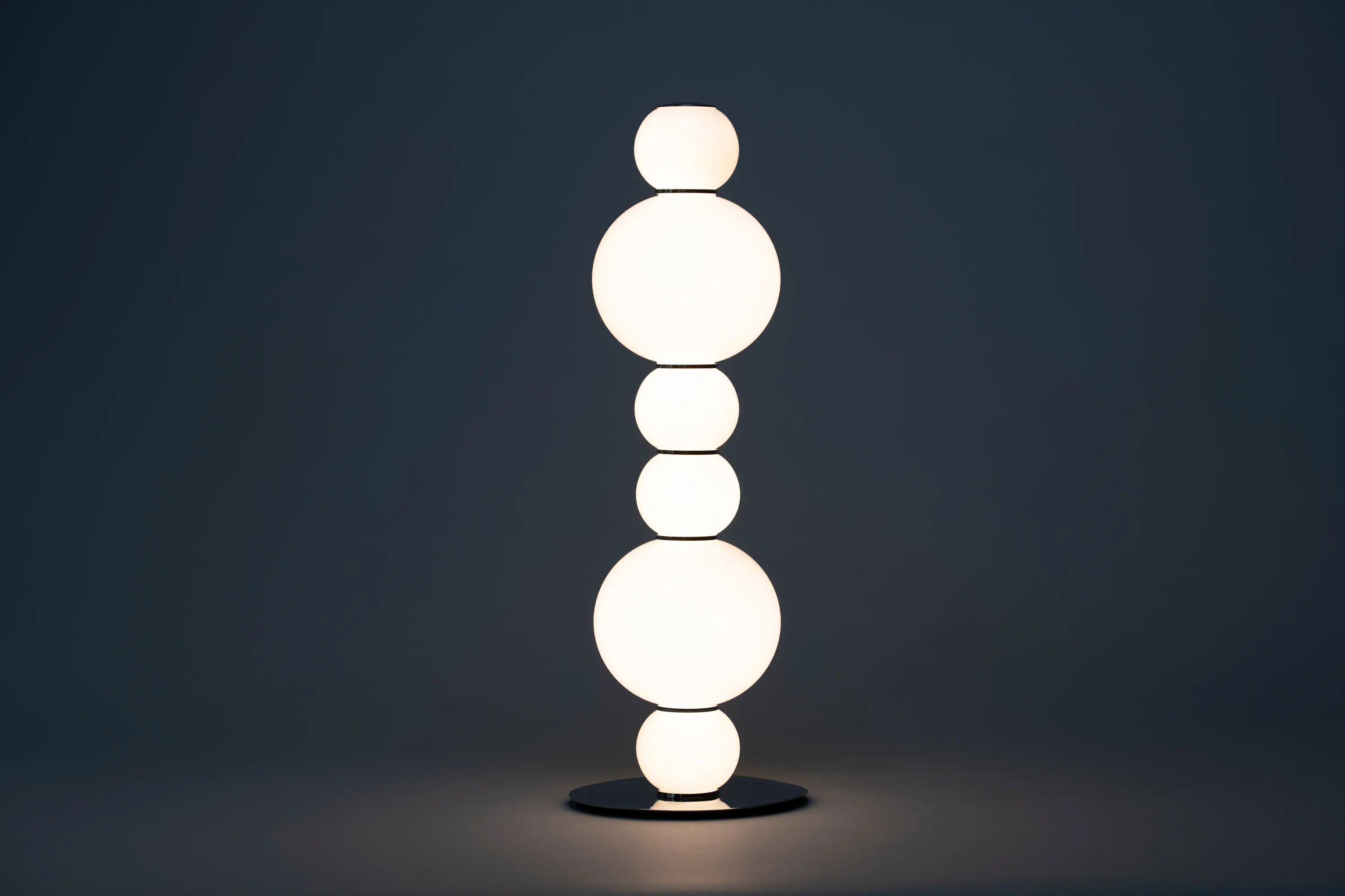Formagenda - Pearls Double Table