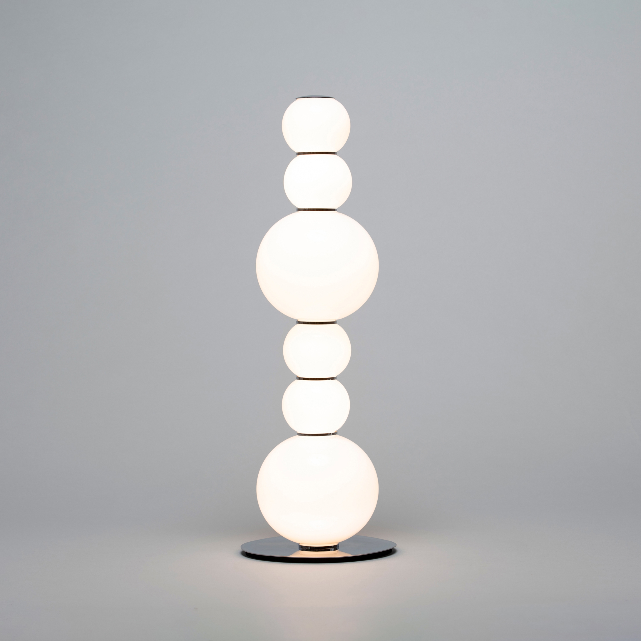 Pearls Double Table