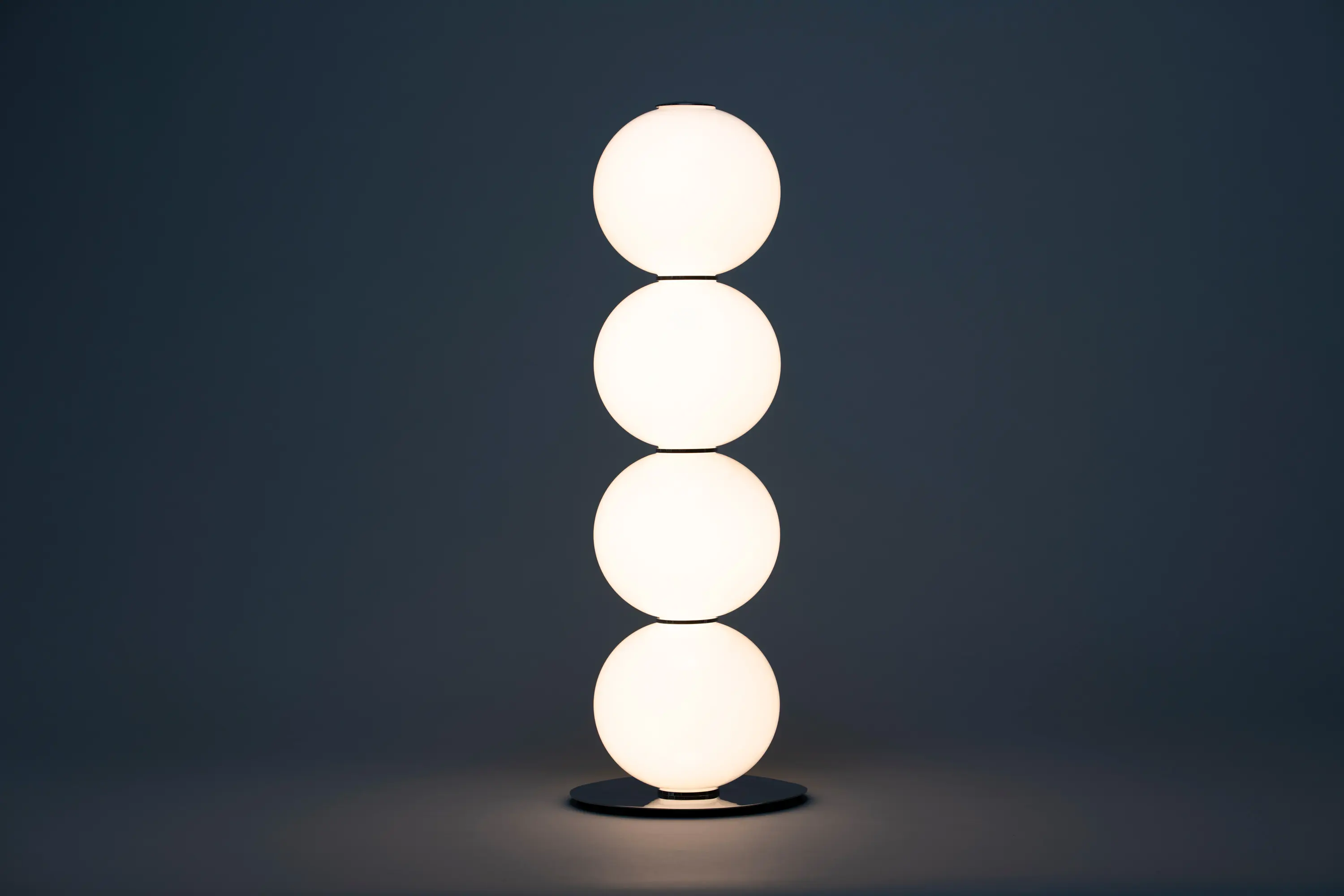 Formagenda - Pearls Double Table