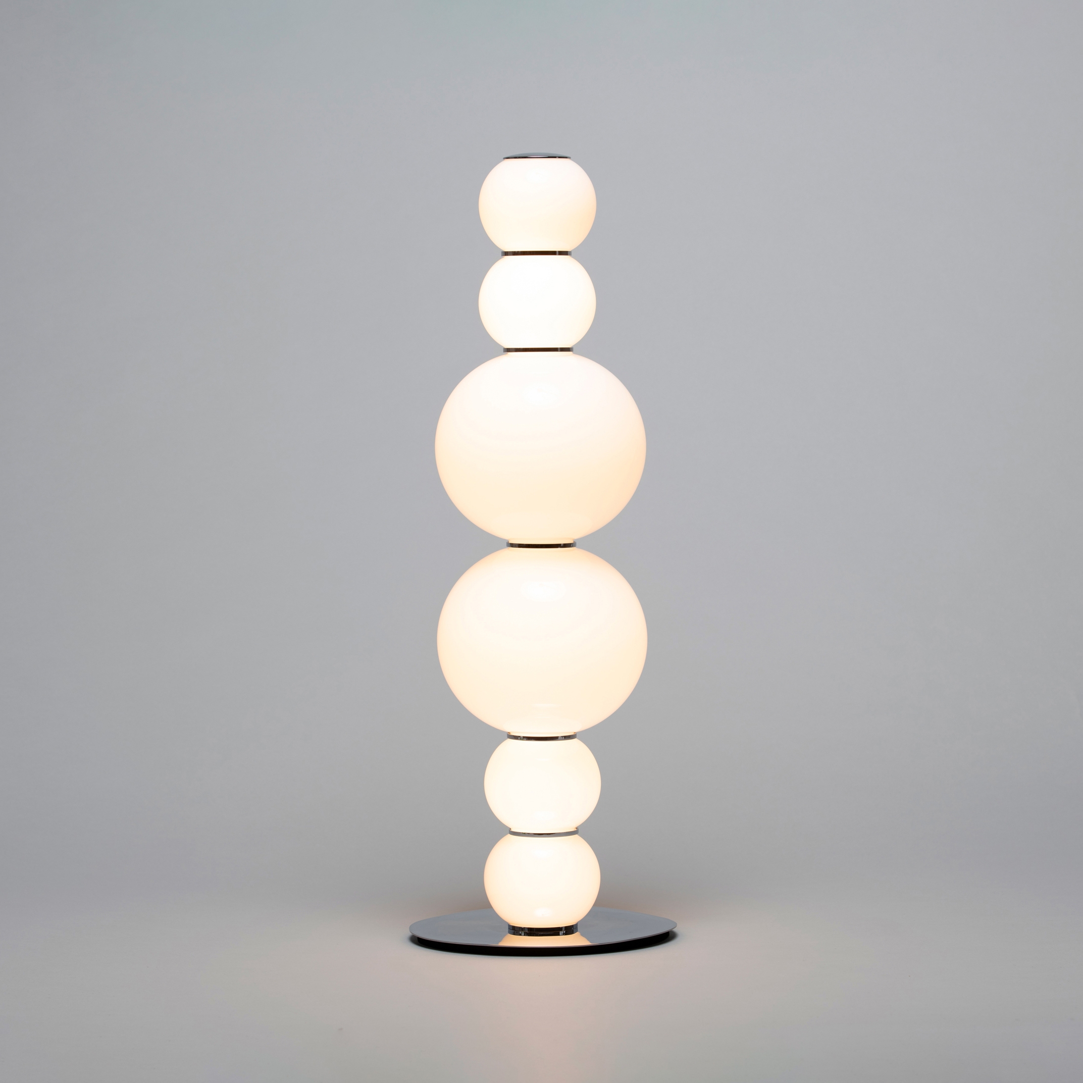 Pearls Double Table