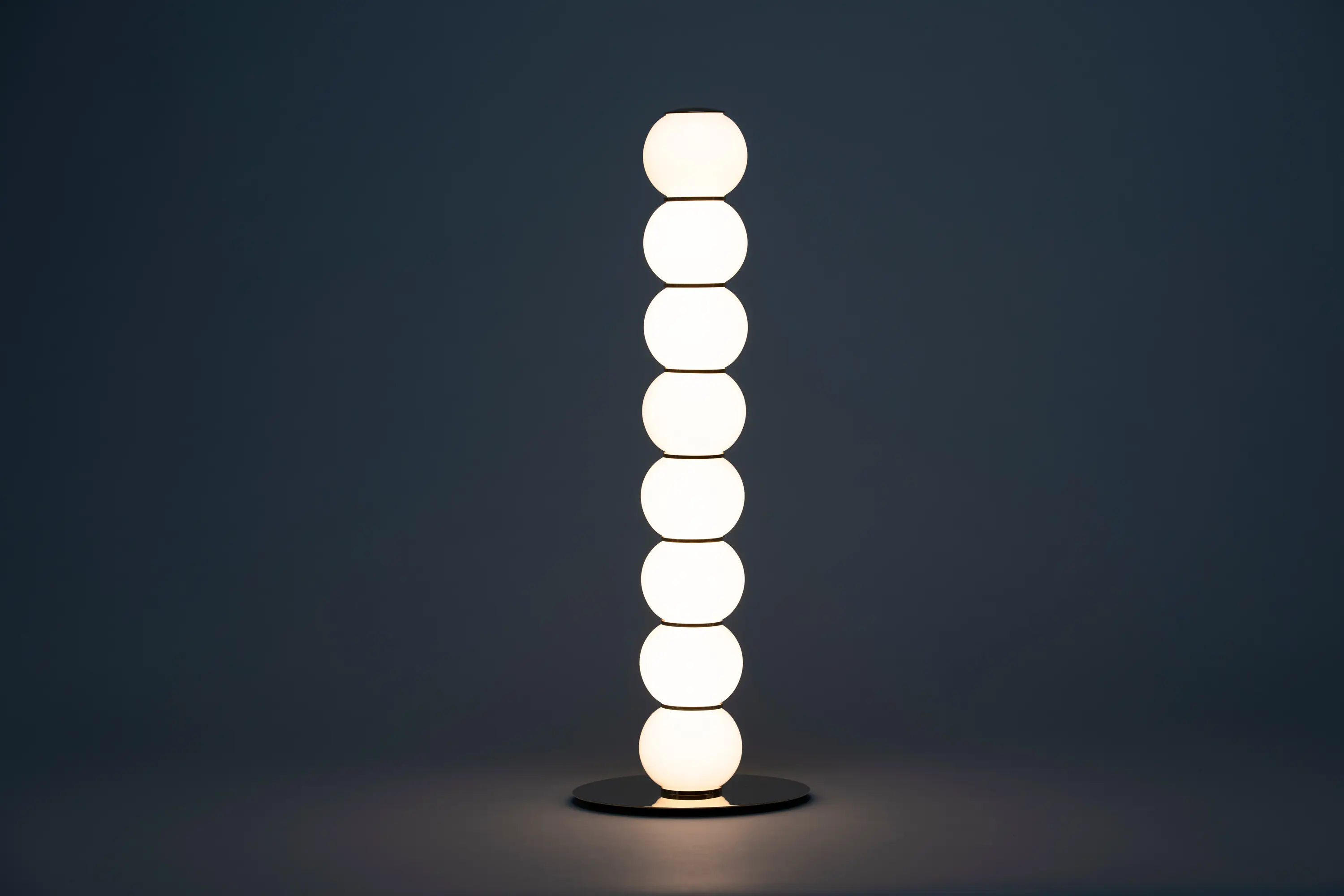 Formagenda - Pearls Double Table