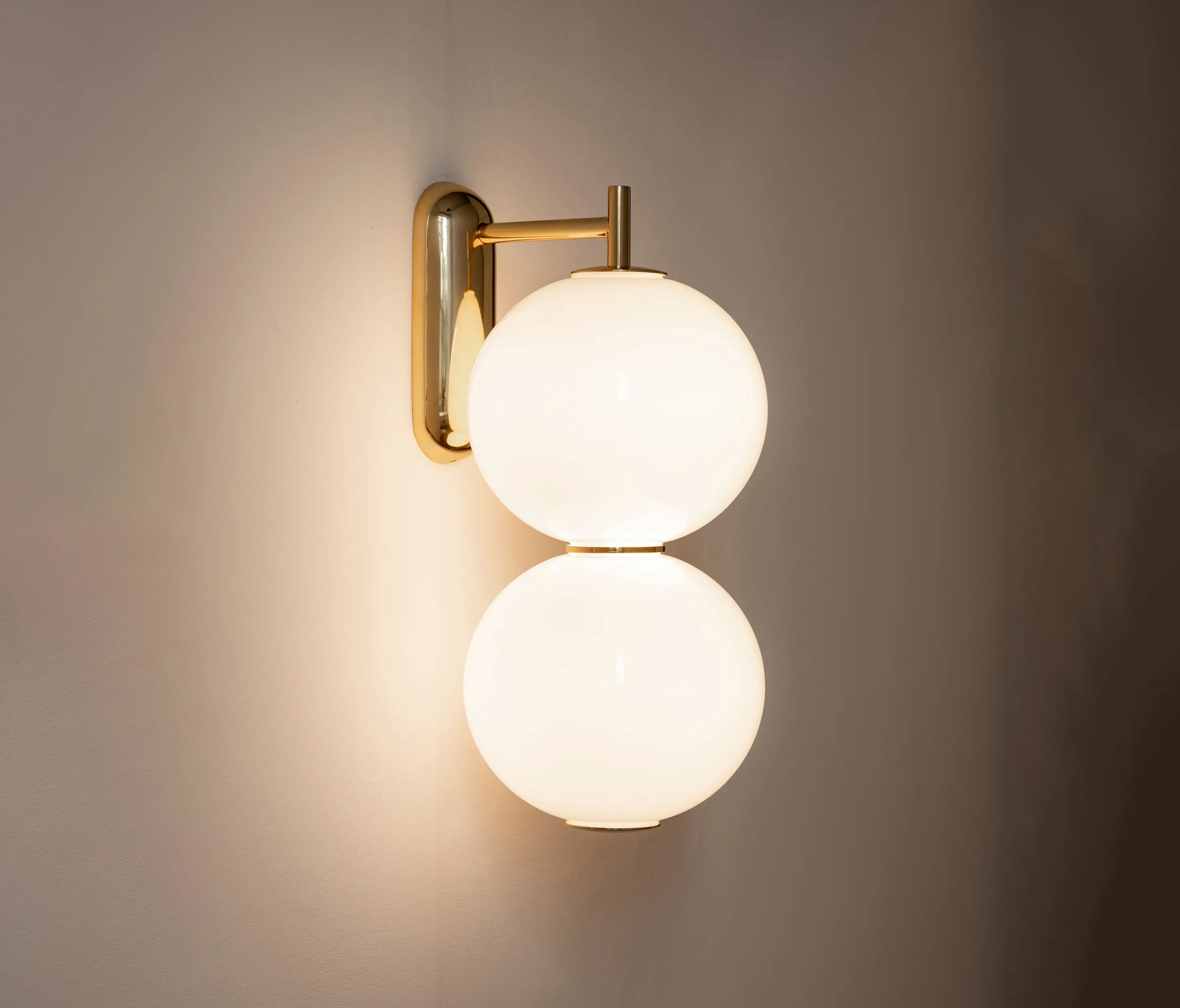 Formagenda - Pearls Wall