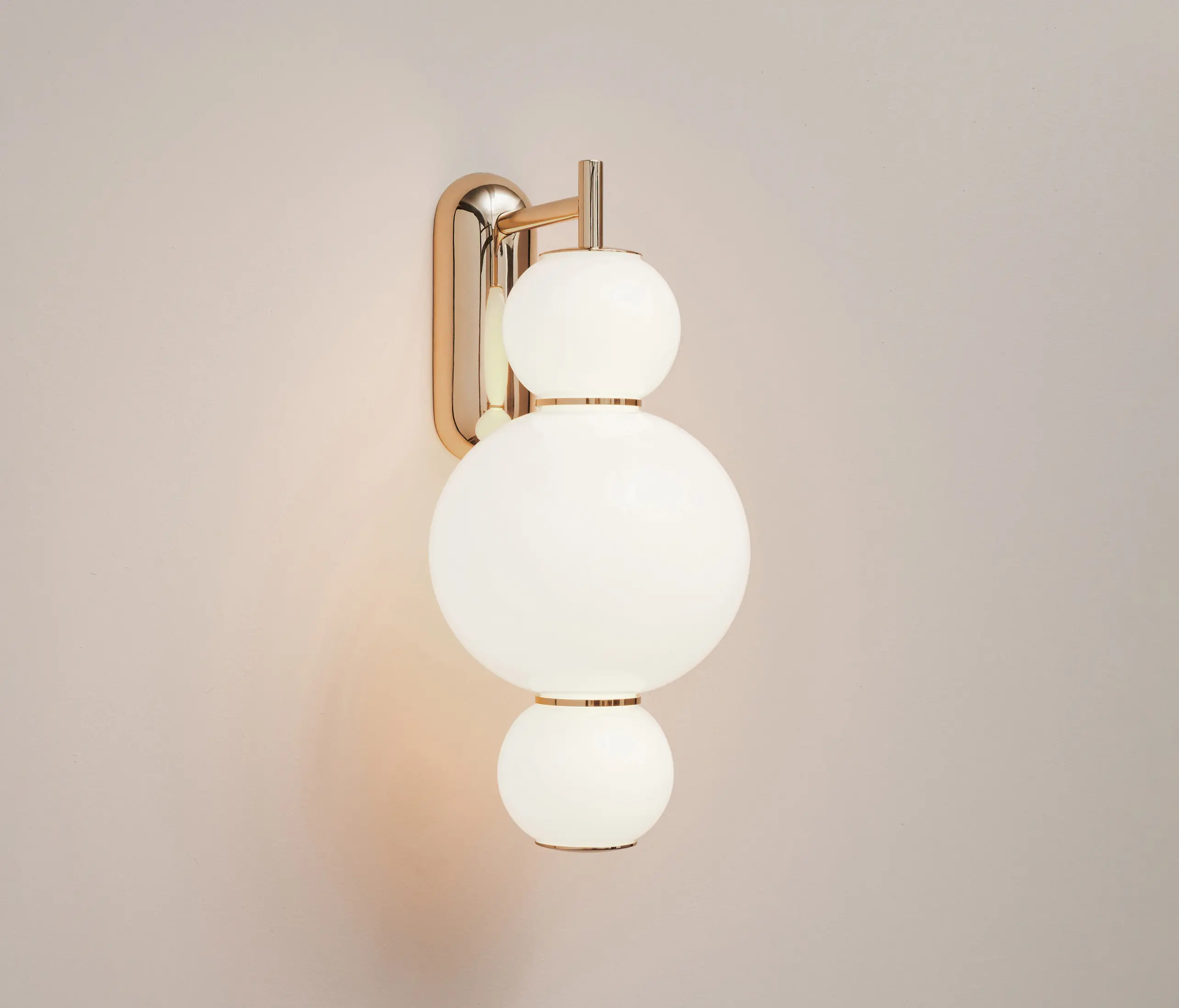 Formagenda - Pearls Wall