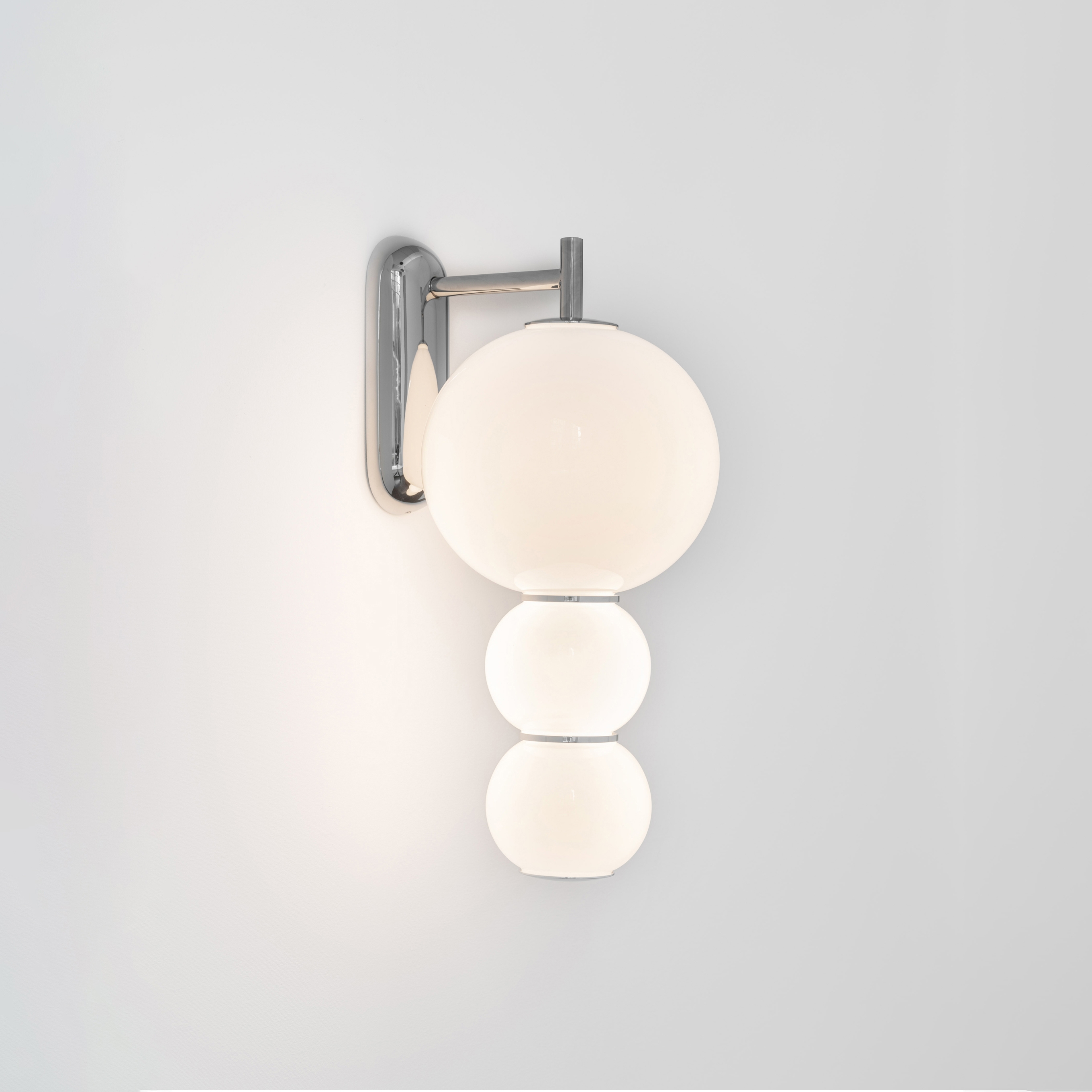Pearls Wall