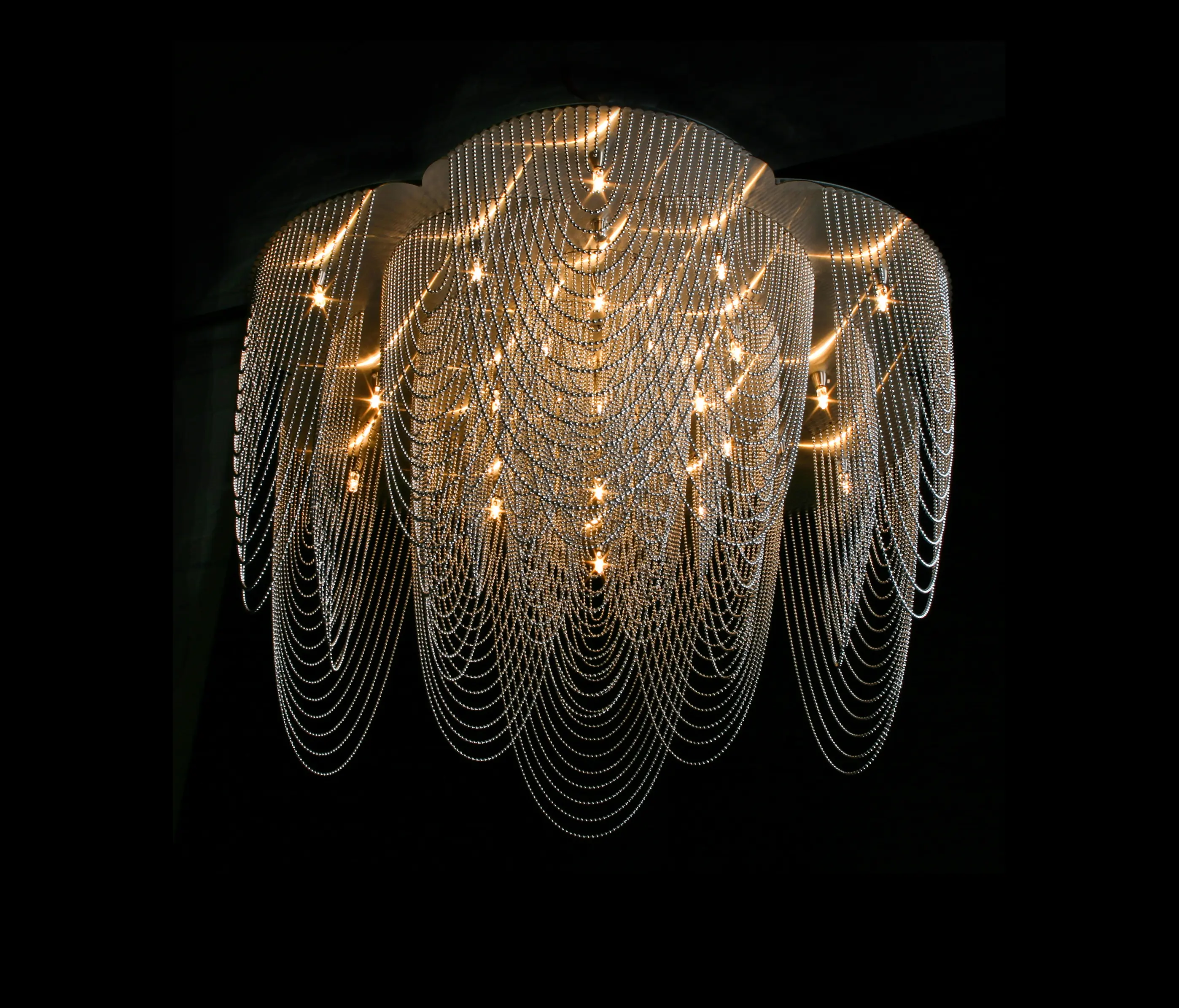 Willowlamp - Rose - 700 - ceiling mounted - looped