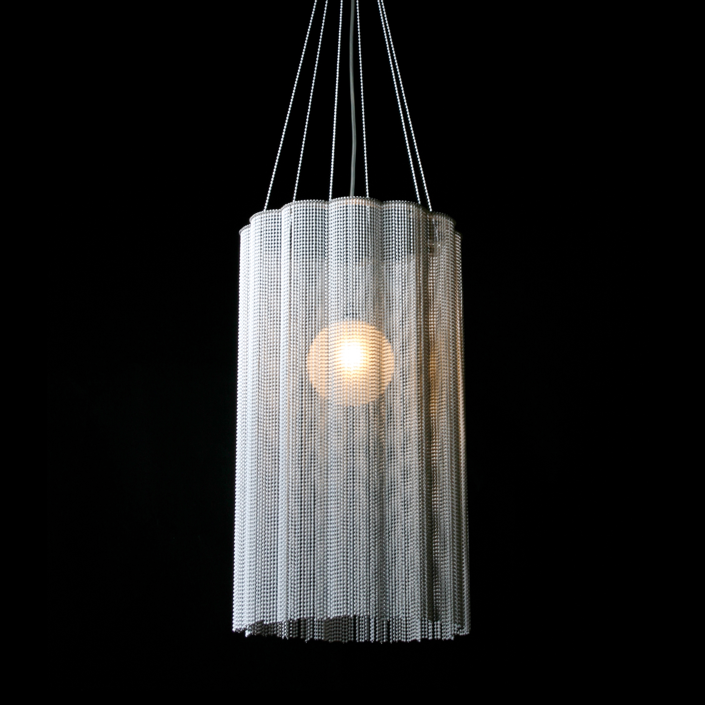 Scalloped Cropped 280 Pendant Lamp