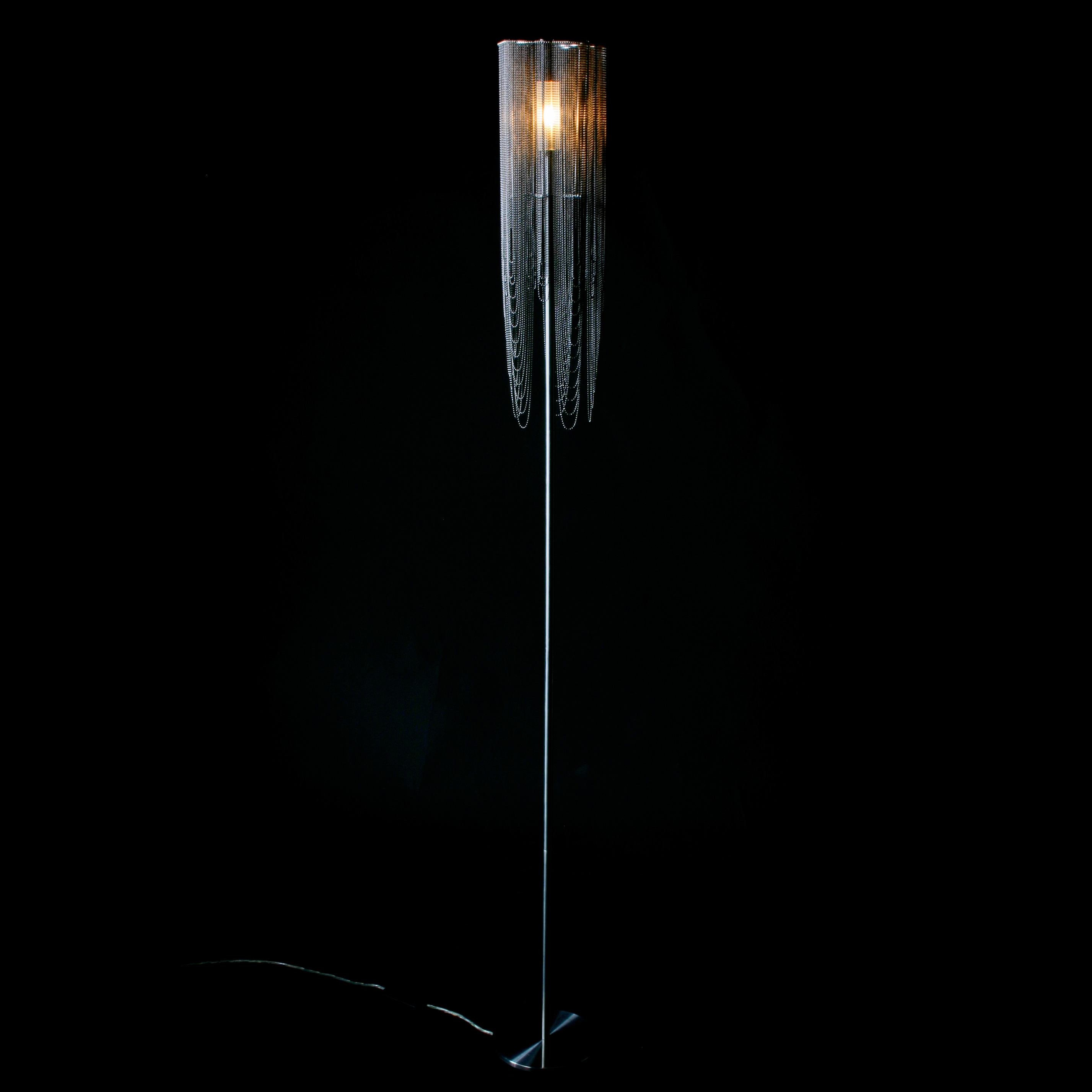 Produkt Scalloped Looped 150 Standing Lamp des Herstellers Willowlamp anzeigen