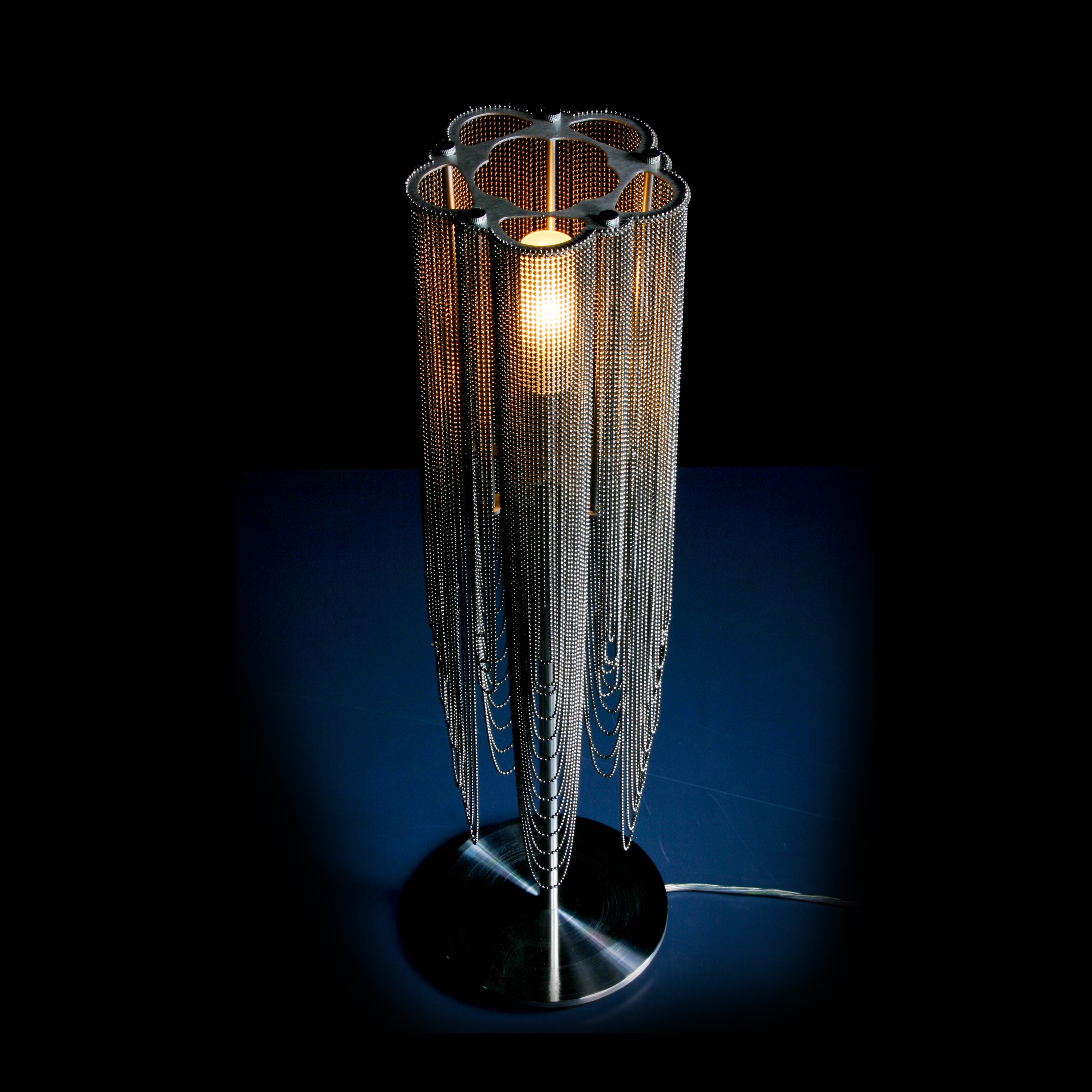 Afficher le produit Scalloped Looped 150 Table Lamp du fabricant Willowlamp