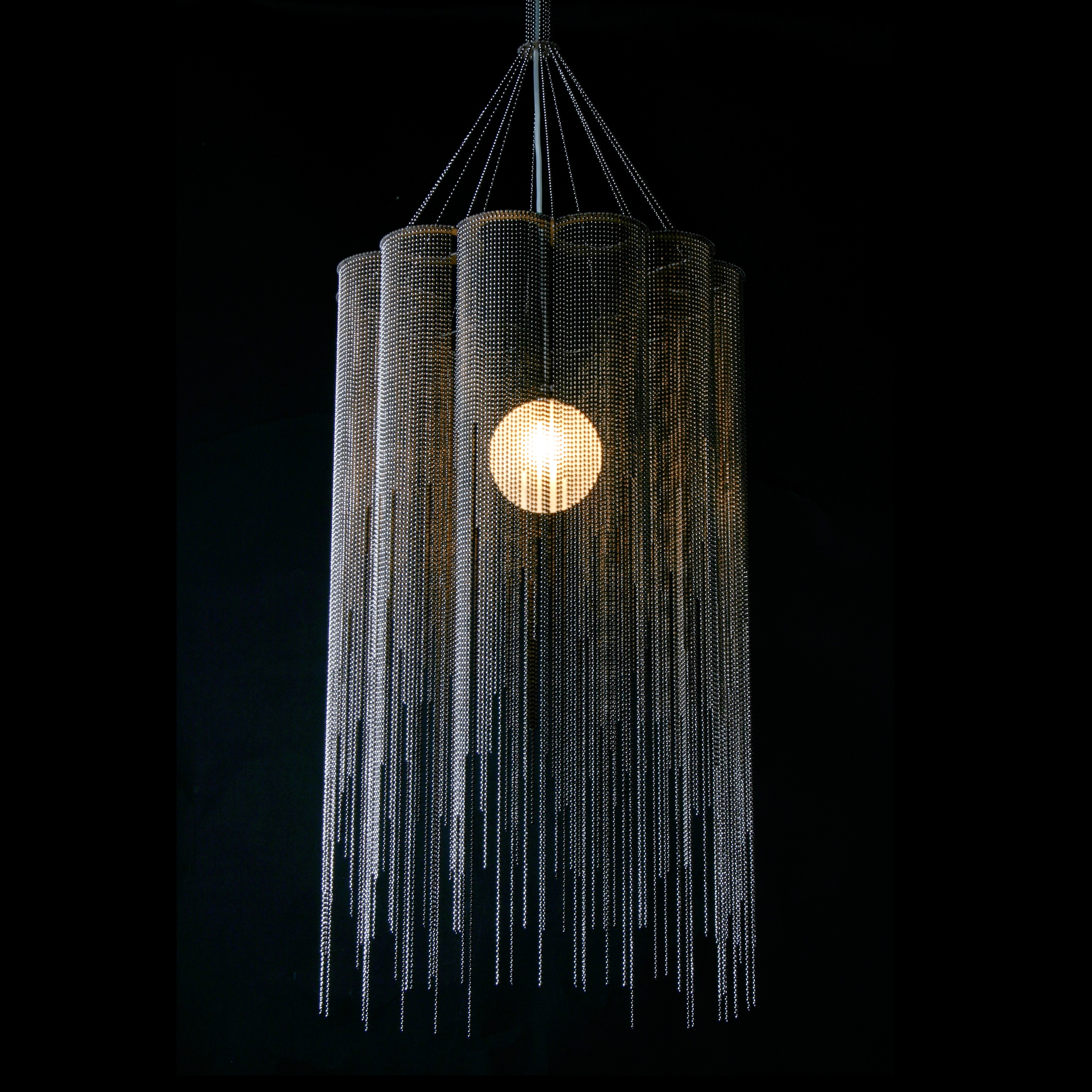 Afficher le produit Scalloped Willow 400 Pendant Lamp du fabricant Willowlamp