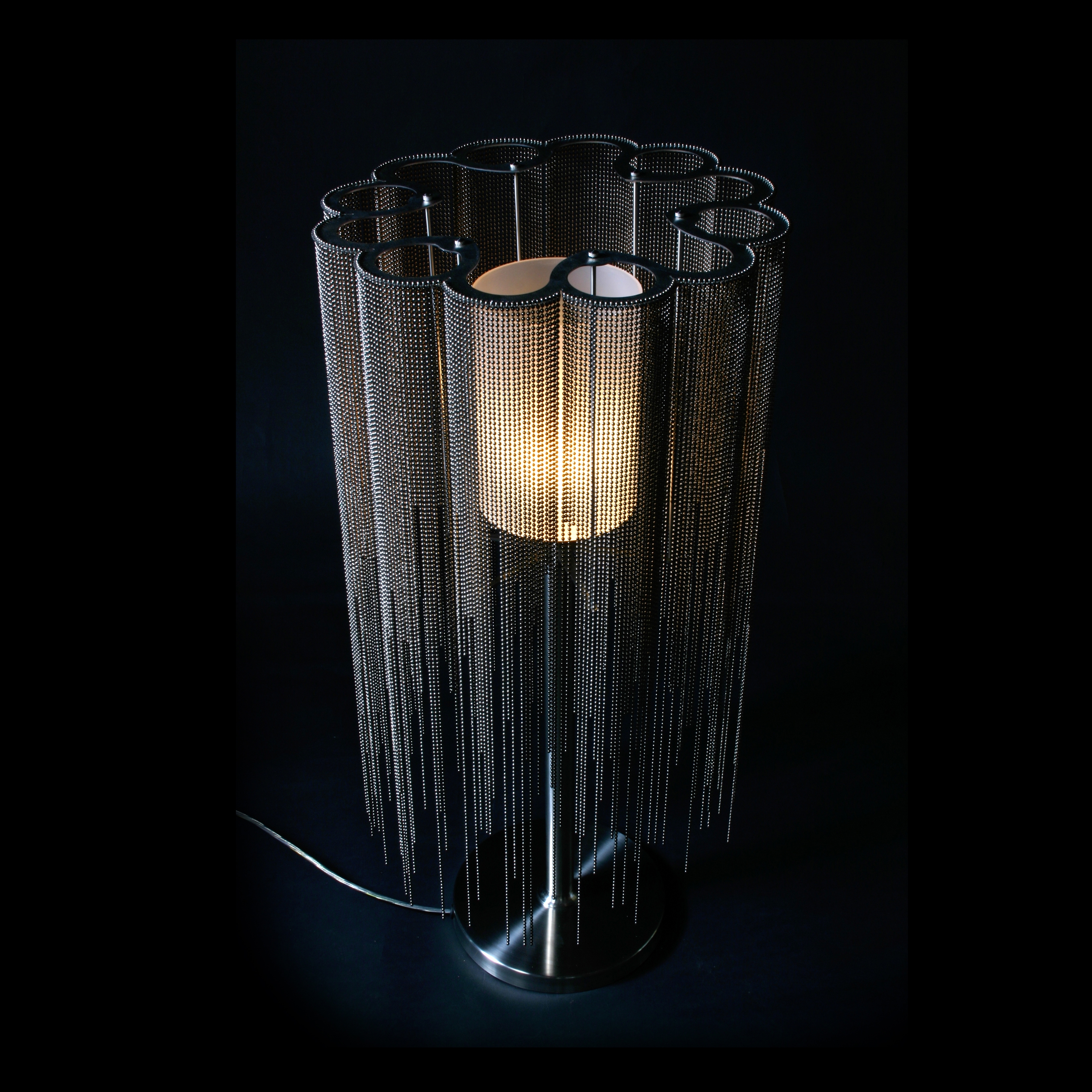 Produkt Scalloped Willow 400 Table Lamp des Herstellers Willowlamp anzeigen