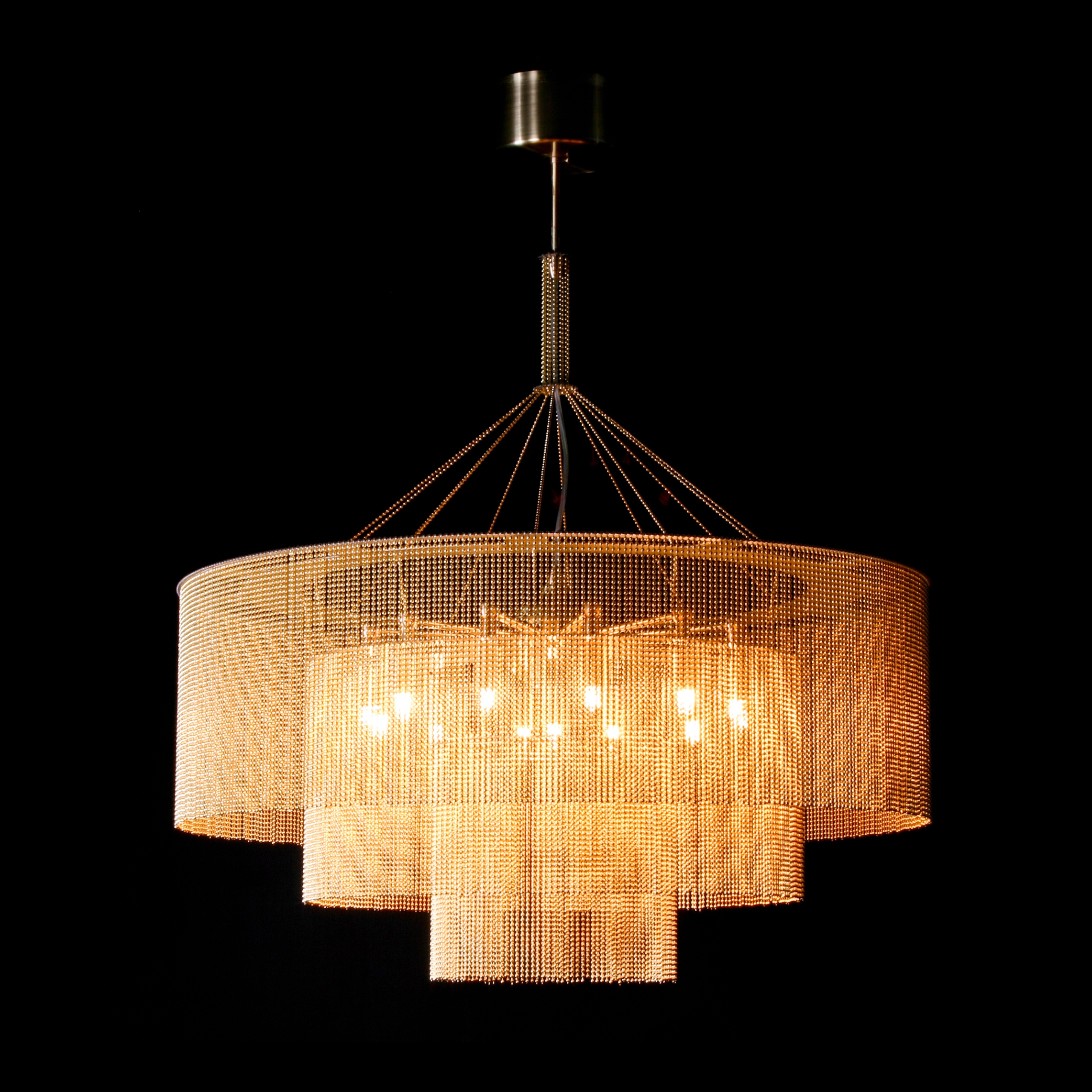 3-Tier - 700 - suspended