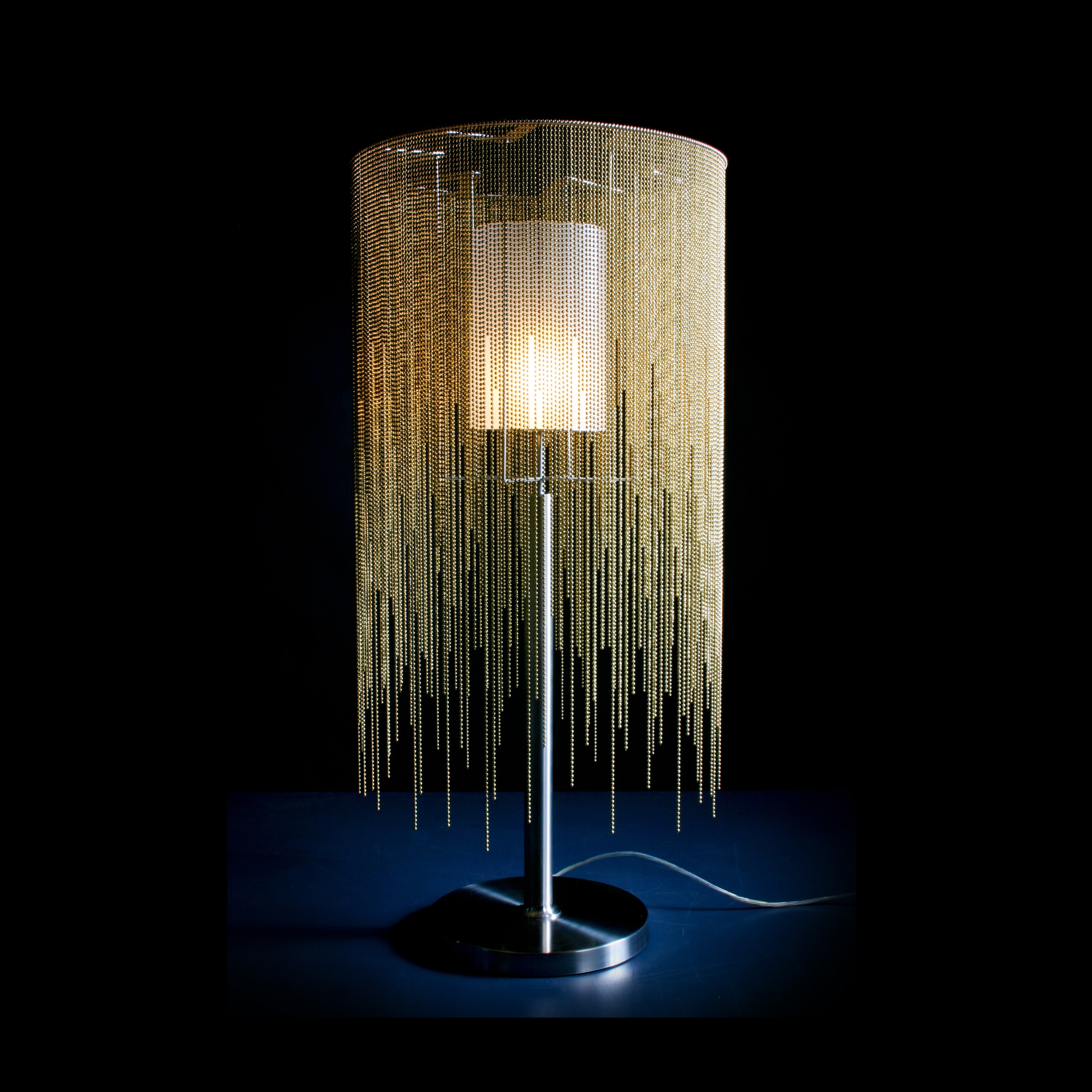Afficher le produit Circular Willow 400 Table Lamp du fabricant Willowlamp