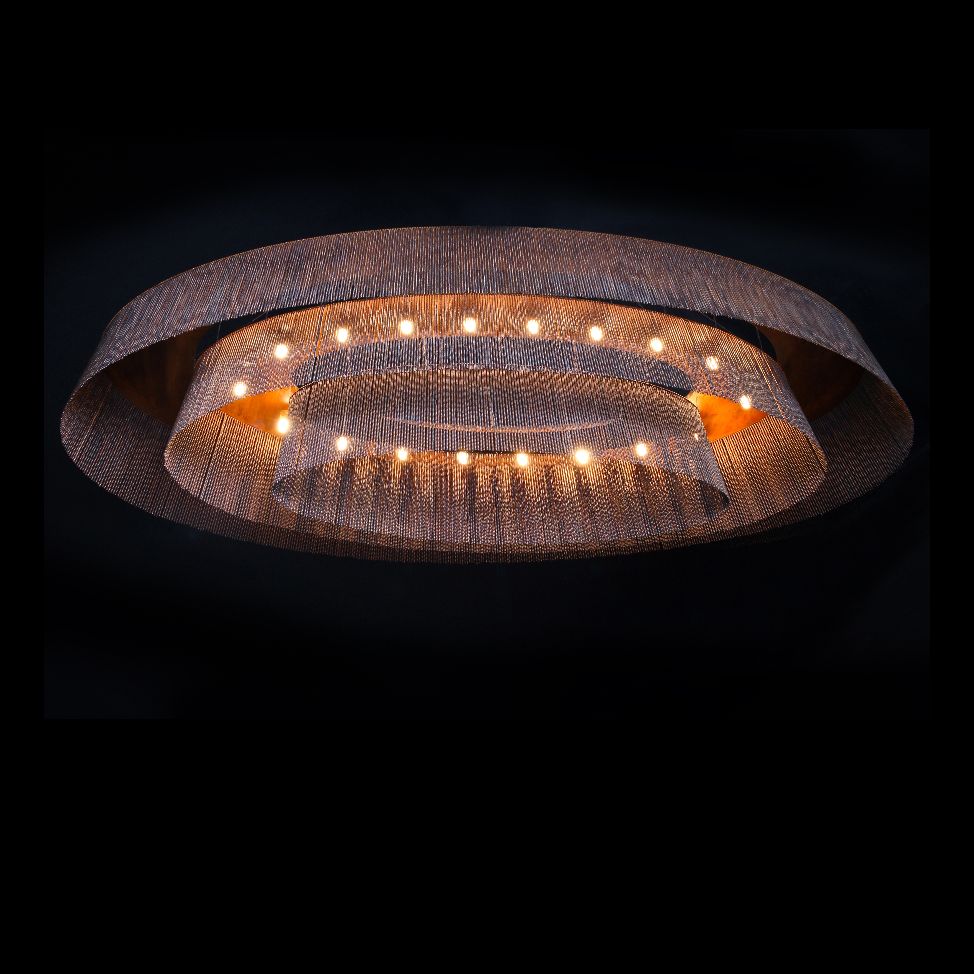 Afficher le produit Elliptical 3-Tier - 1600 - ceiling mounted du fabricant Willowlamp