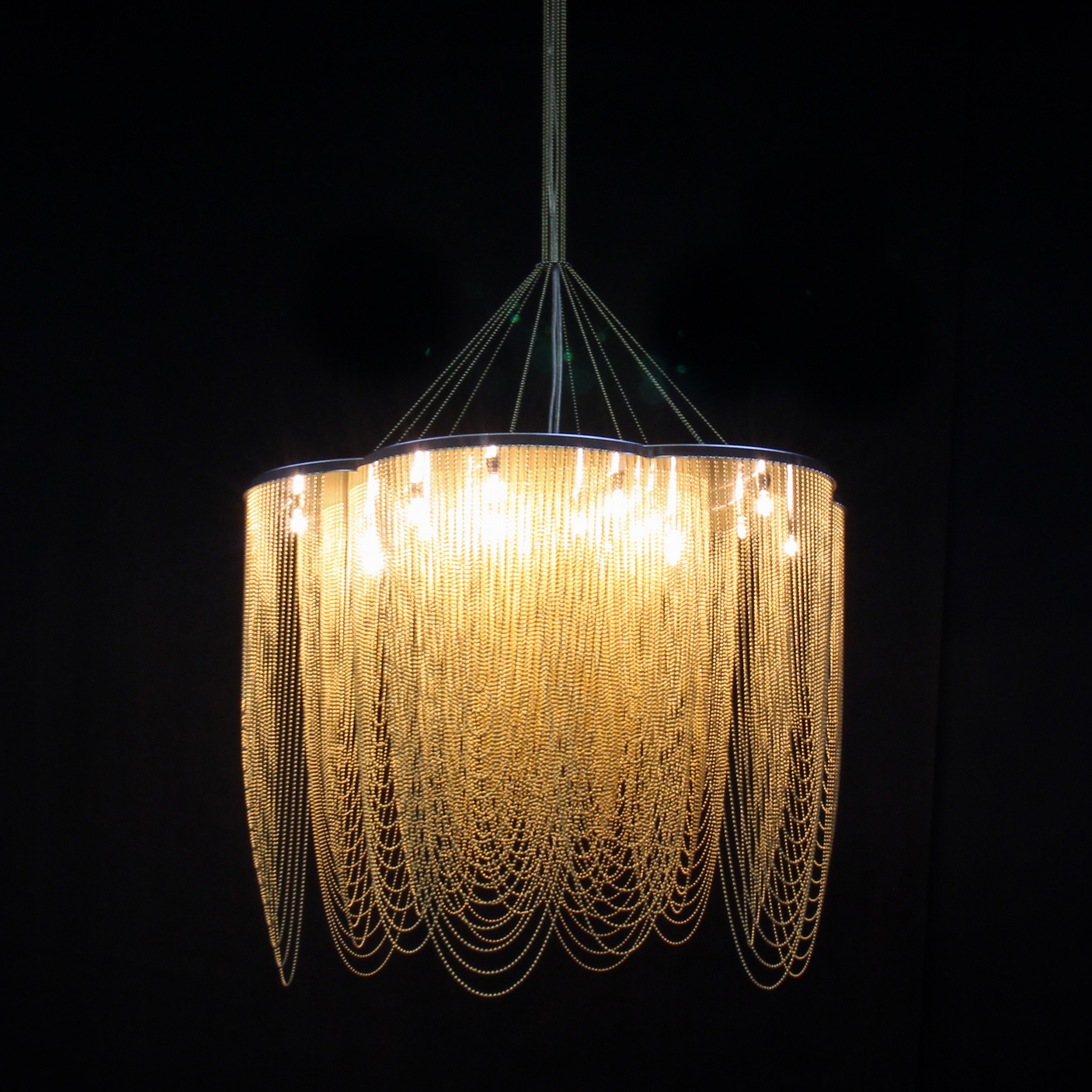 Produkt Rose - 700 - long - suspended des Herstellers Willowlamp anzeigen