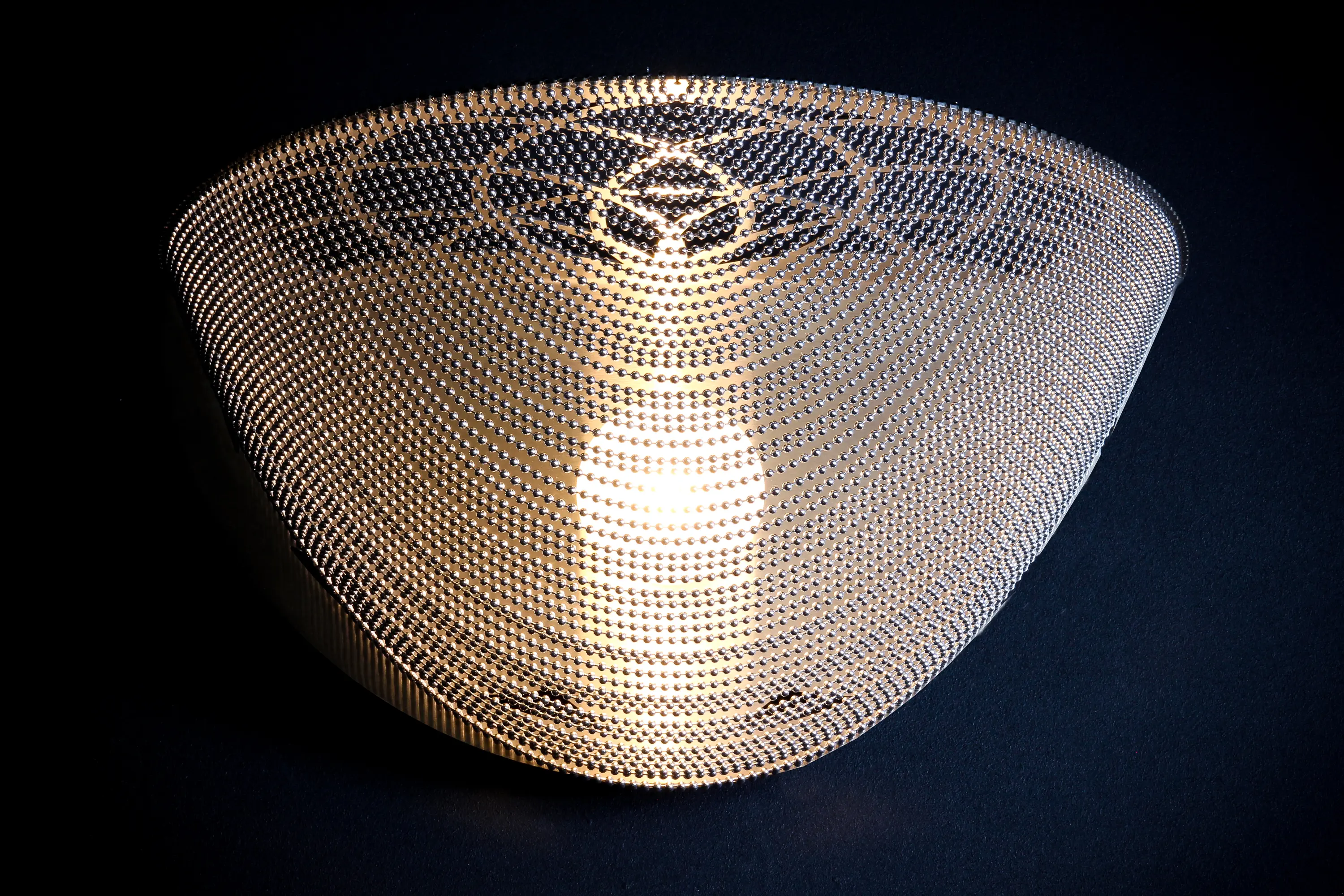 Willowlamp - Circular Pod - Wall Sconce - 400