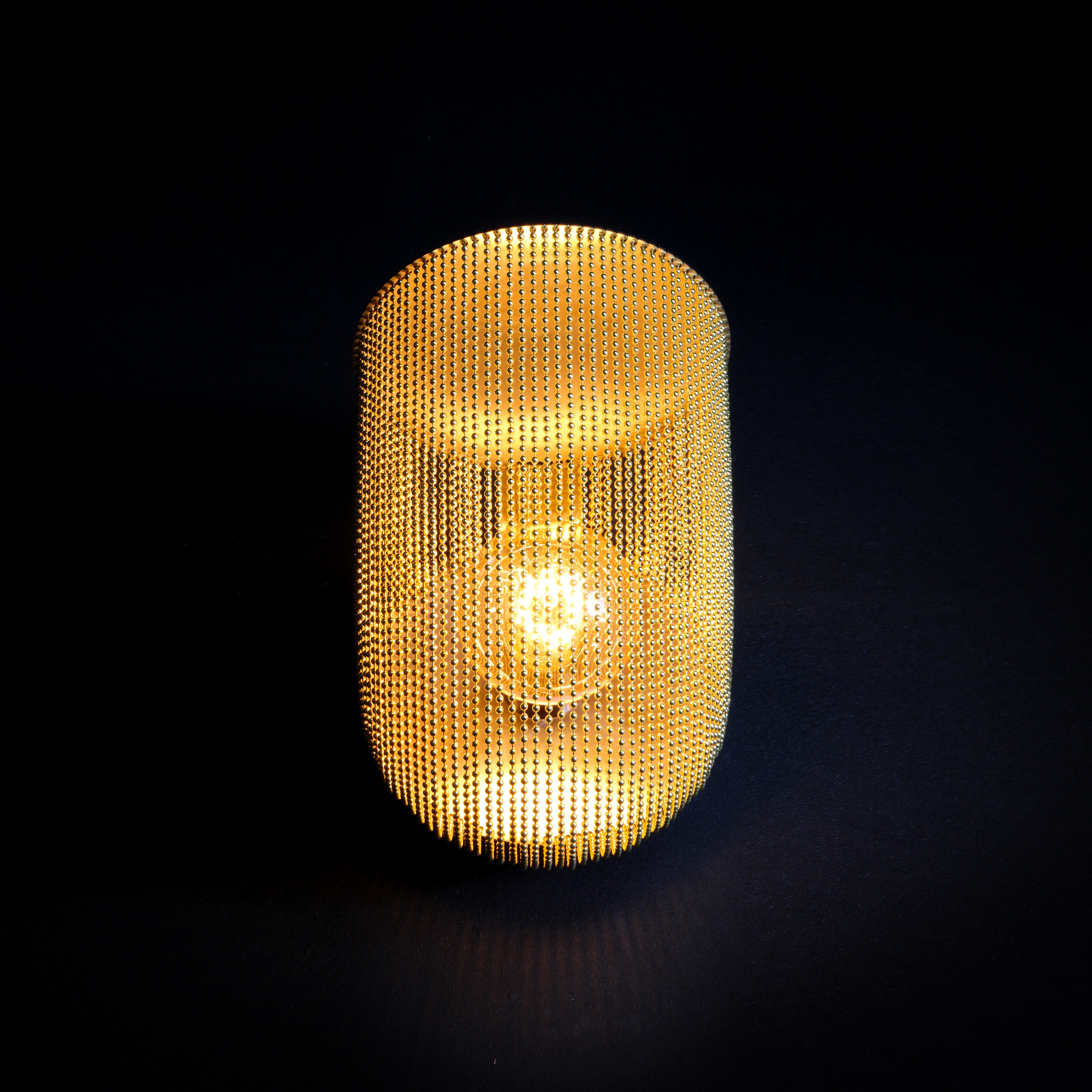 Afficher le produit 2 Folded Circles Quarterpipe - 170Mmd - Wall Sconce du fabricant Willowlamp