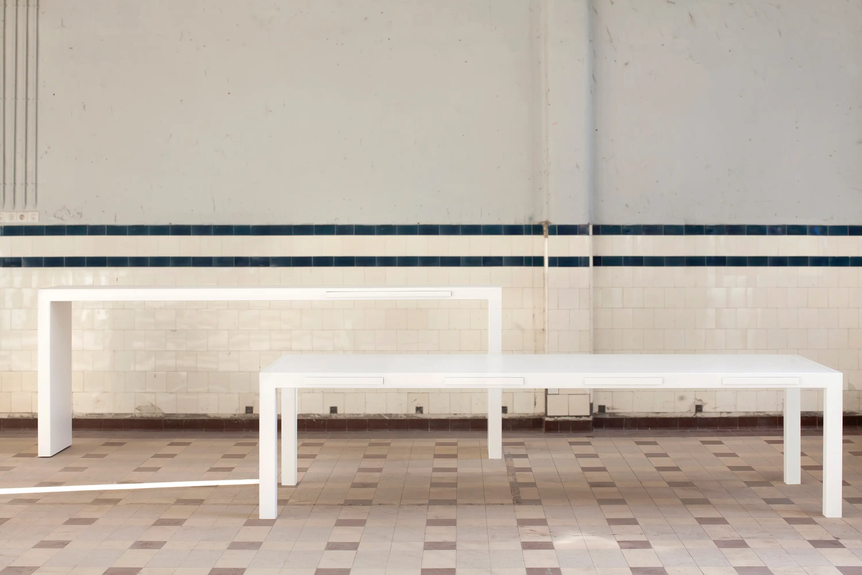 Colect - TABLE FOR TOOLS