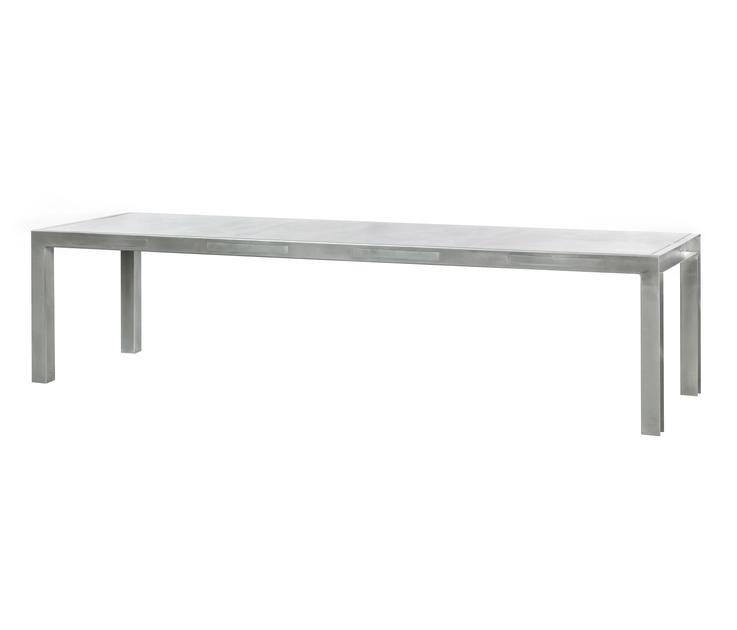 TABLE FOR TOOLS - Dining tables from Colect | Architonic