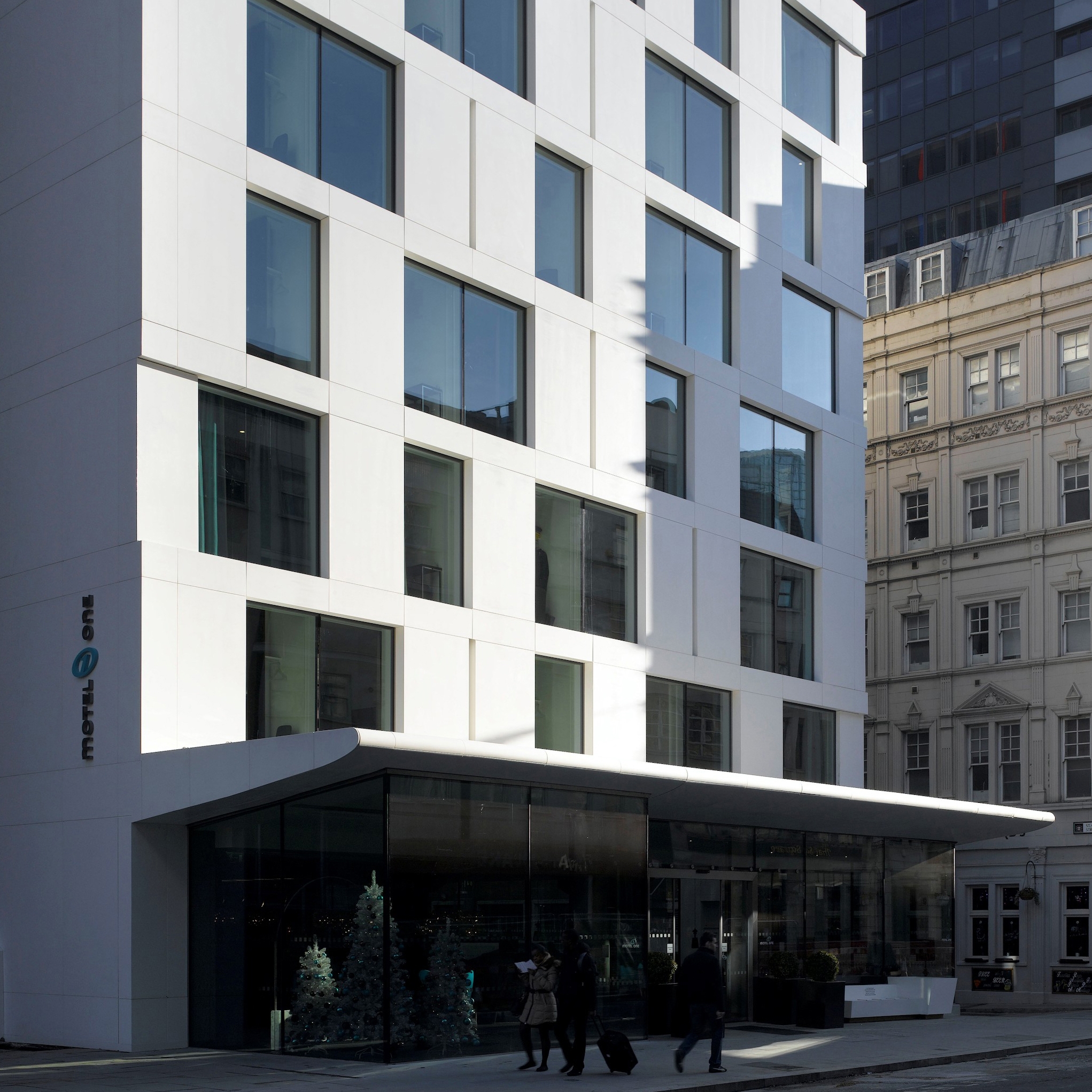Display product Corian® | Exterior Façade Motel One London from manufacturer Rosskopf + Partner