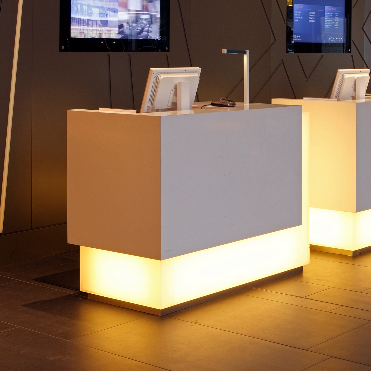 Display product Silestone | Hotel furniture Pullmann Hotel London from manufacturer Rosskopf + Partner