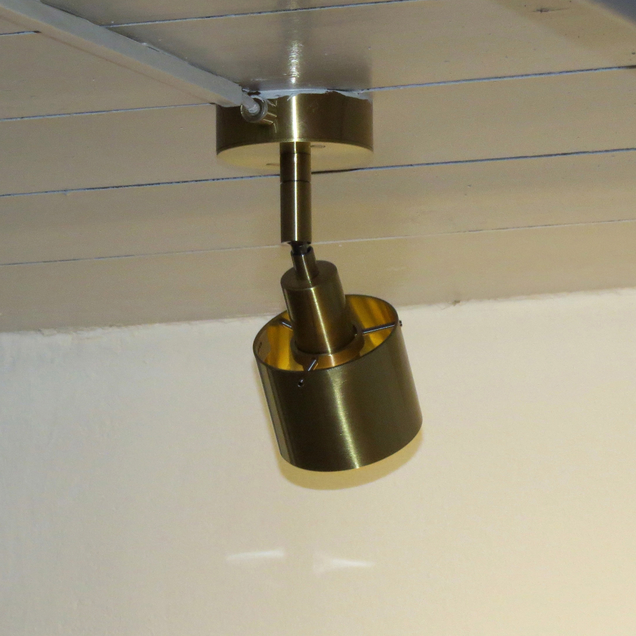 Display product DYBBØL ceiling luminaire with kip from manufacturer Okholm Lighting