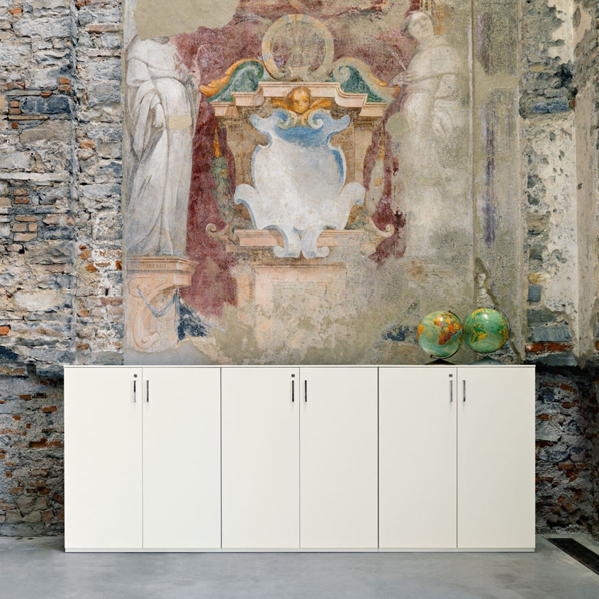 Mostra il prodotto Operative Cabinets del produttore Sinetica Industries