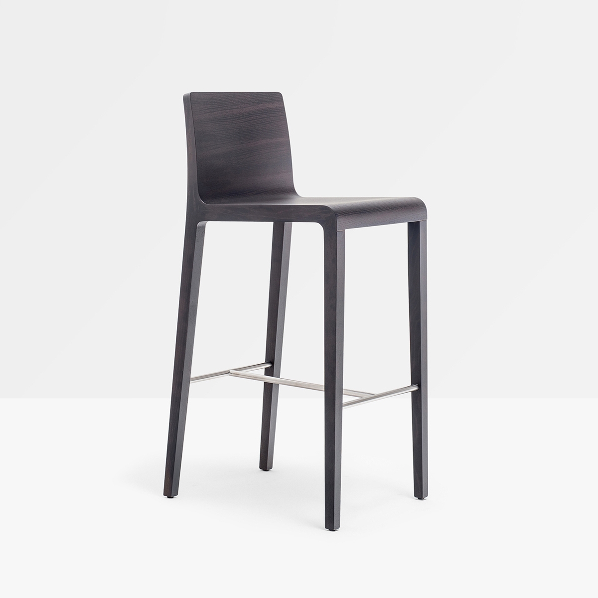 Display product Young 426 from manufacturer PEDRALI