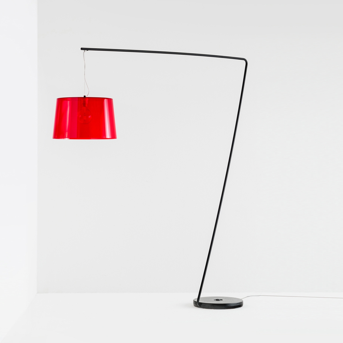 Display product L001T from manufacturer PEDRALI