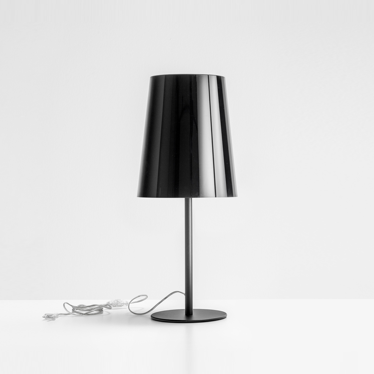 Display product L001TA from manufacturer PEDRALI