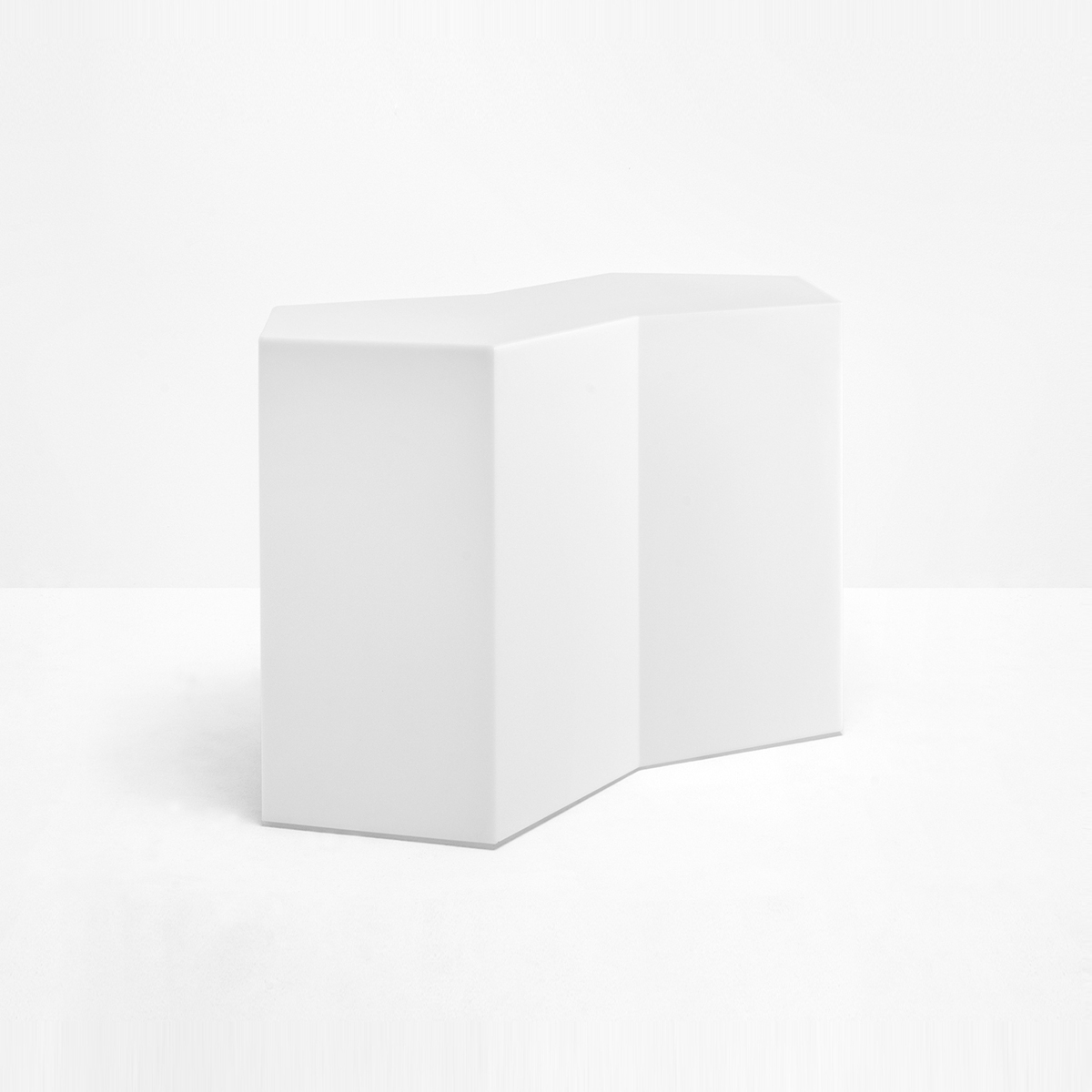 Display product Iceberg IBE/BI from manufacturer PEDRALI