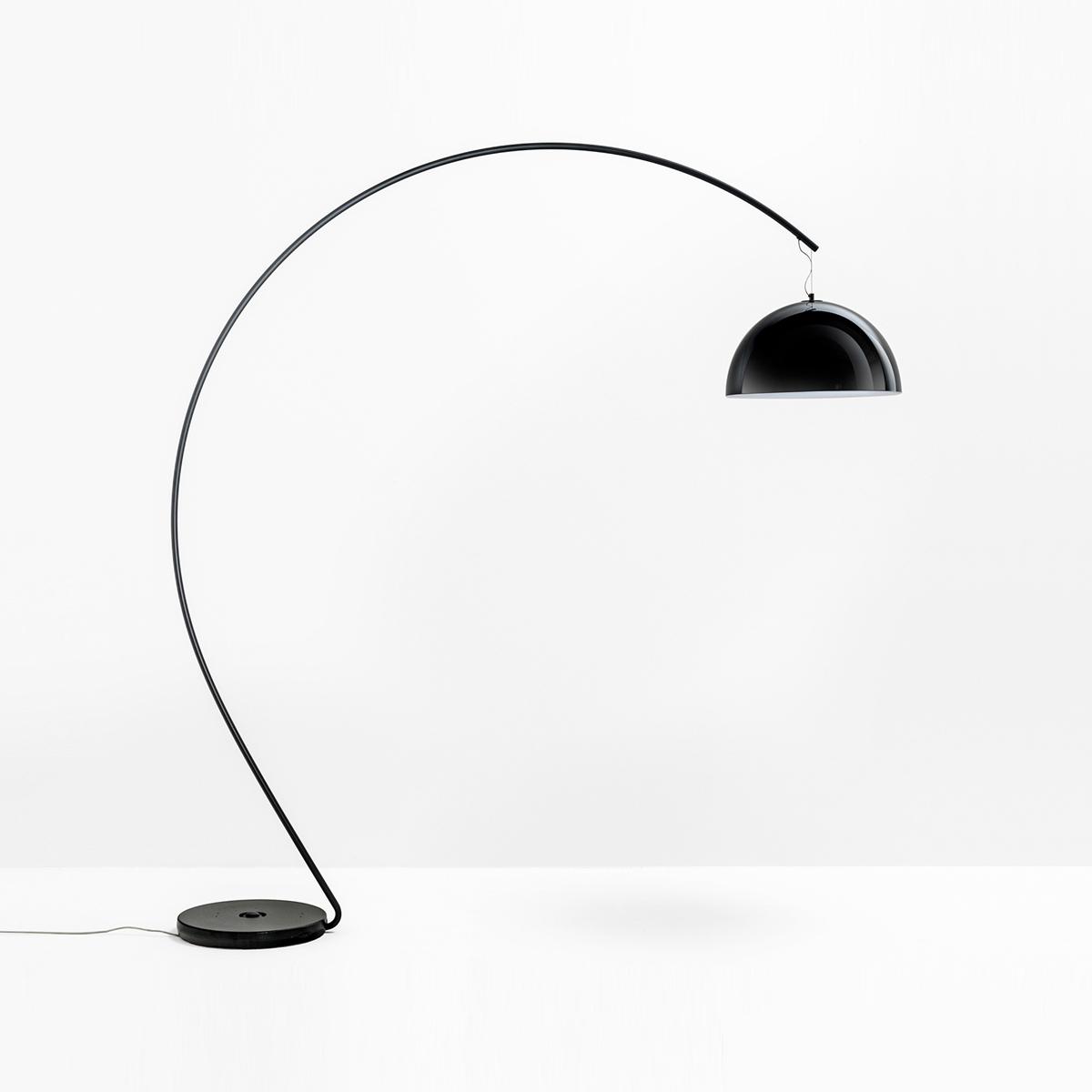 Display product L002ST from manufacturer PEDRALI