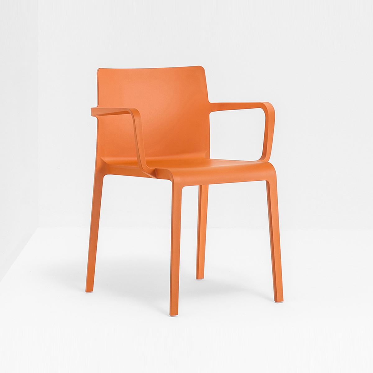 Display product Volt 675 from manufacturer PEDRALI