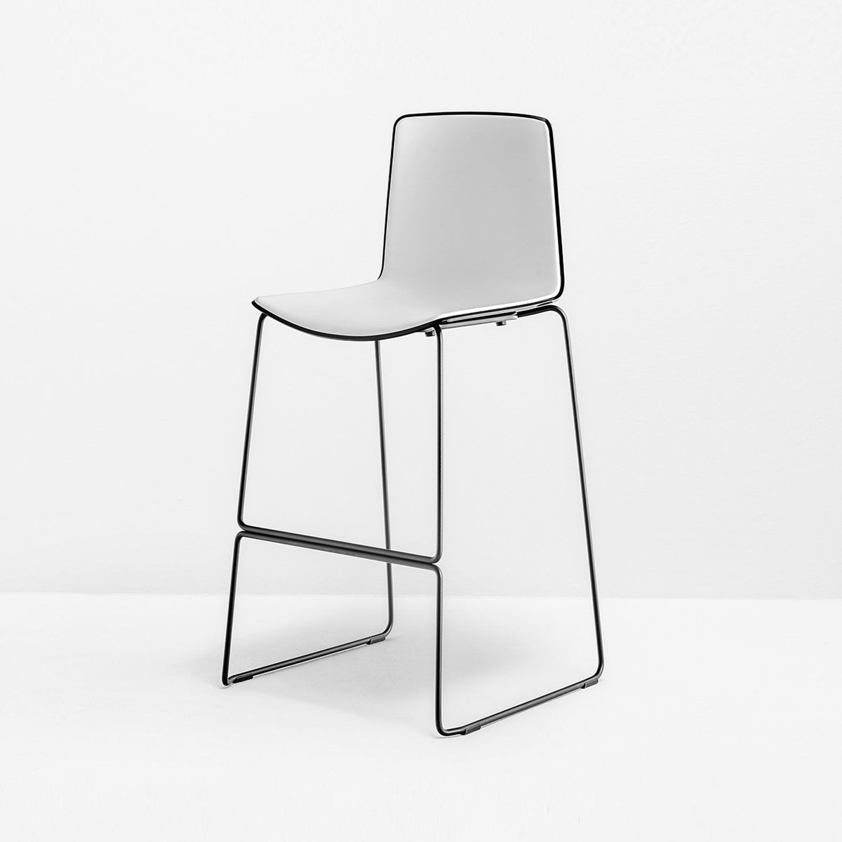 Display product Tweet 899 from manufacturer PEDRALI